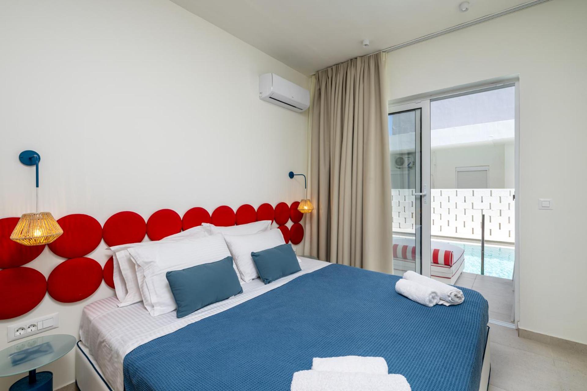 Executive Suite With Private Pool