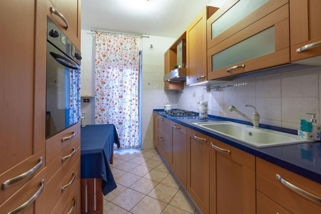Three-Bedroom Apartment photo 2