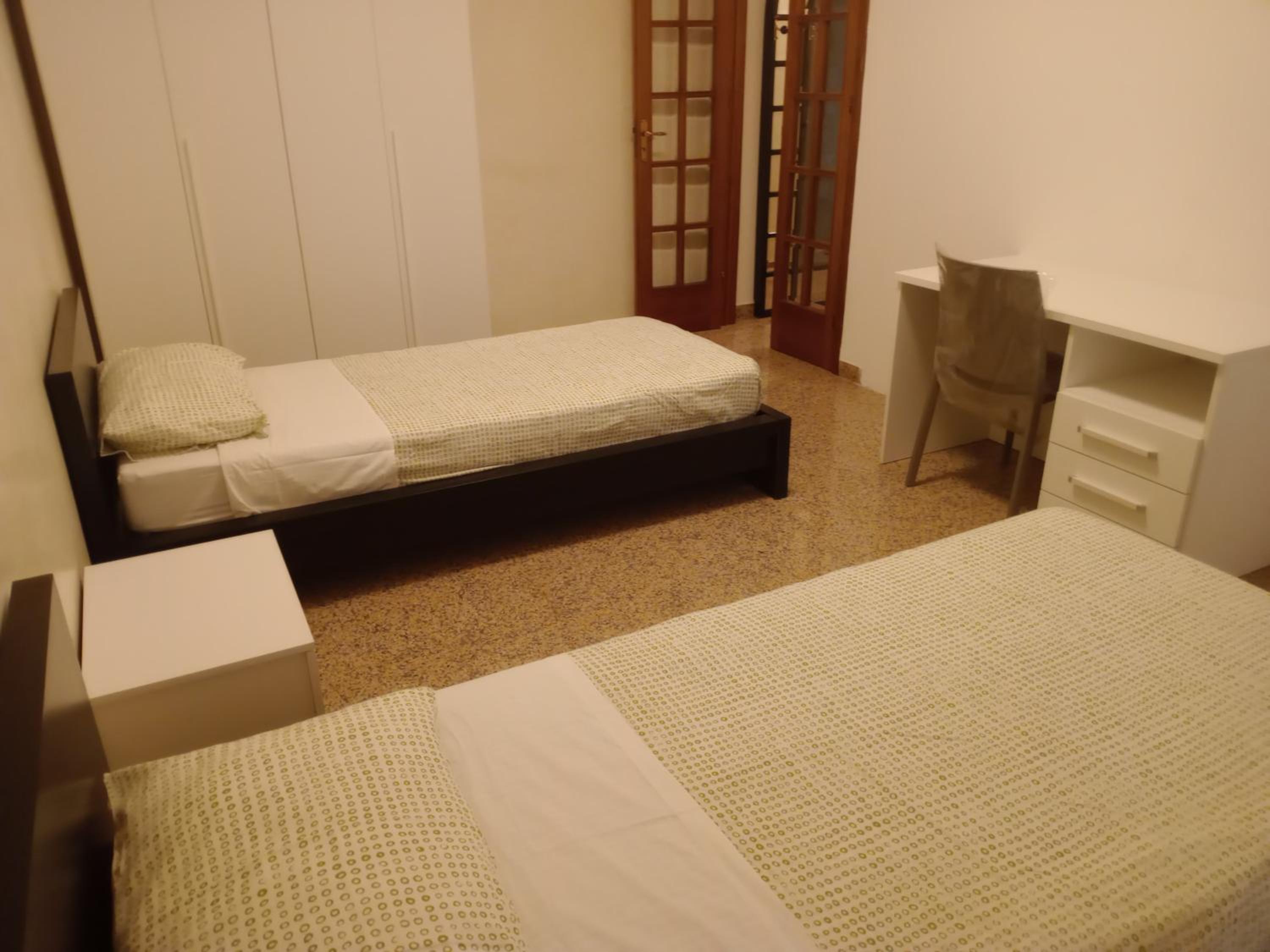 Two-Bedroom Deluxe Apartment With Balcony photo 3