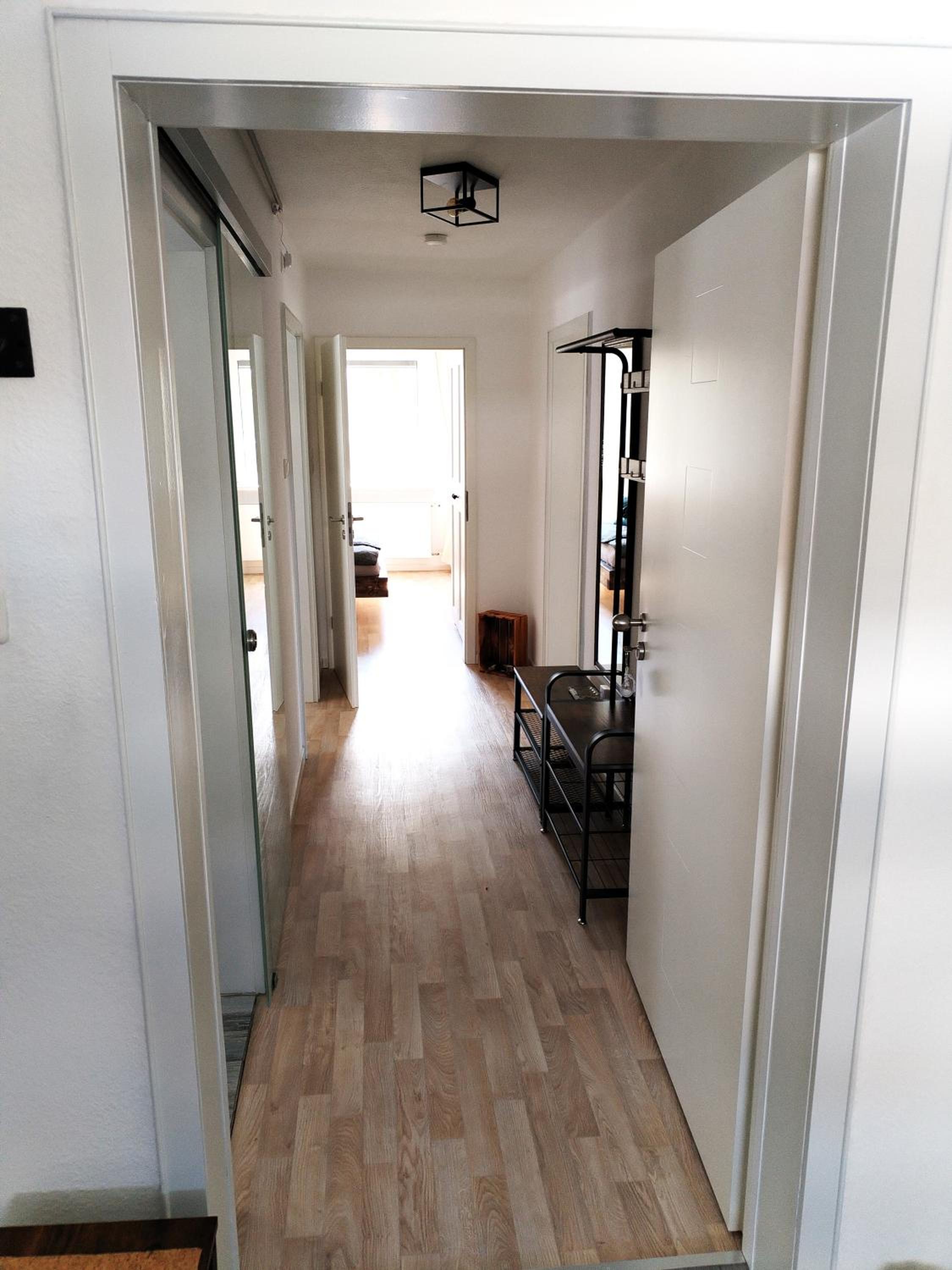 One-Bedroom Apartment photo 2