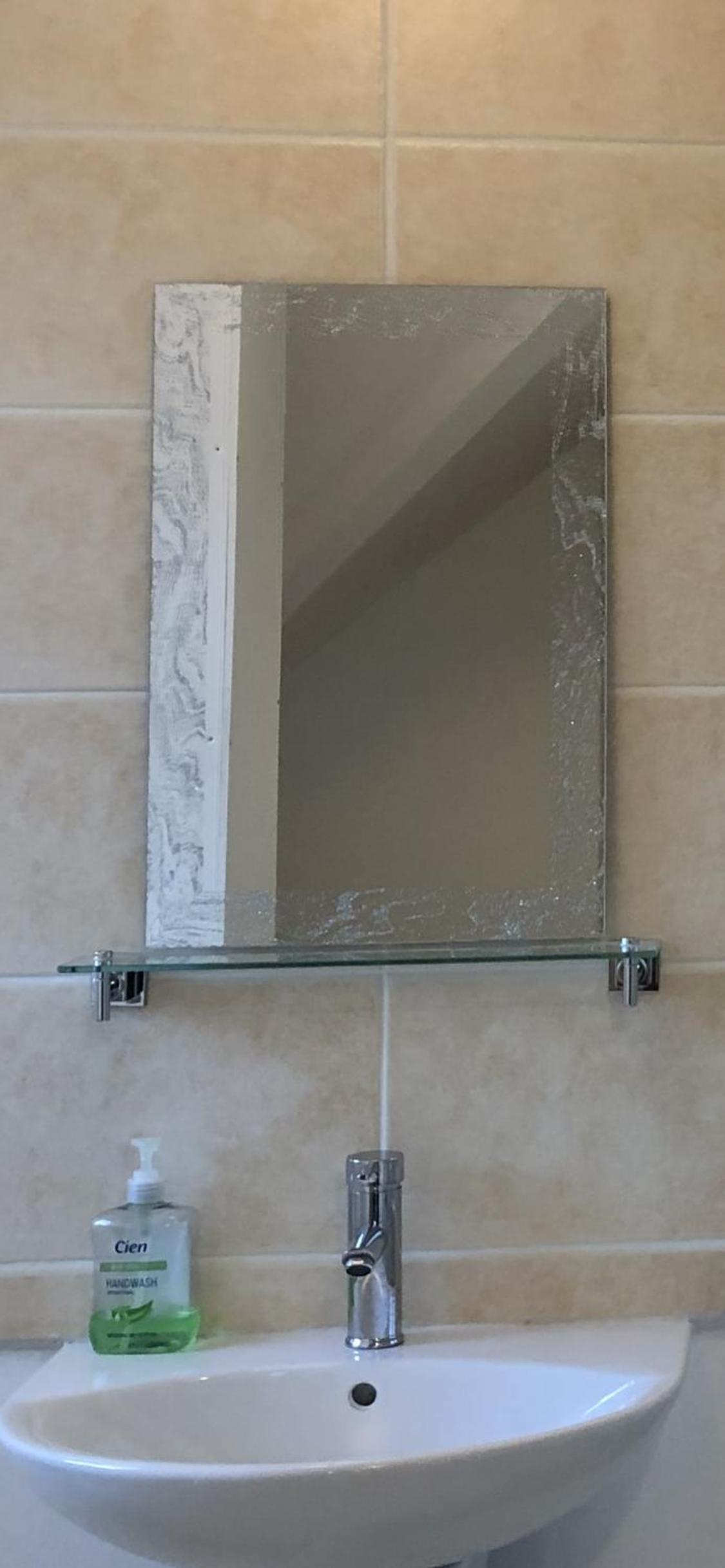 Family Room with Private Bathroom photo 3