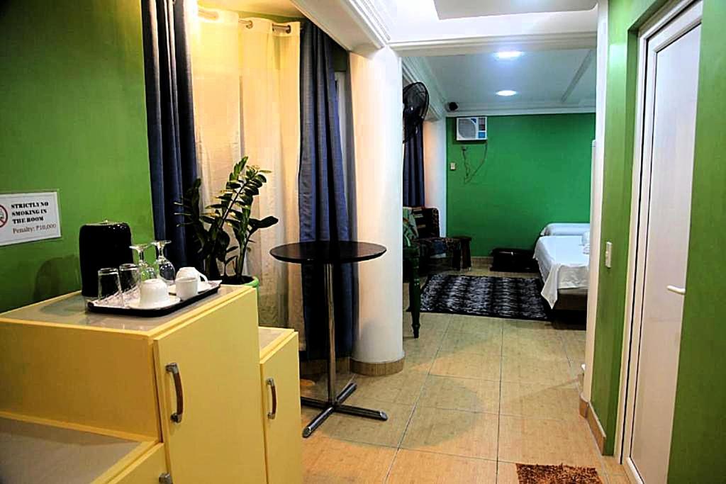 Deluxe Family Room - Photo 4