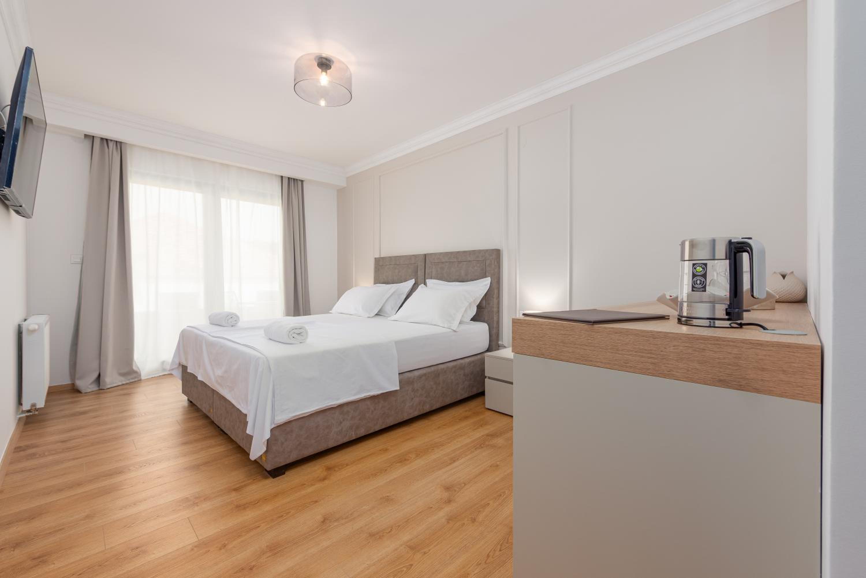 Deluxe Double or Twin Room photo 1