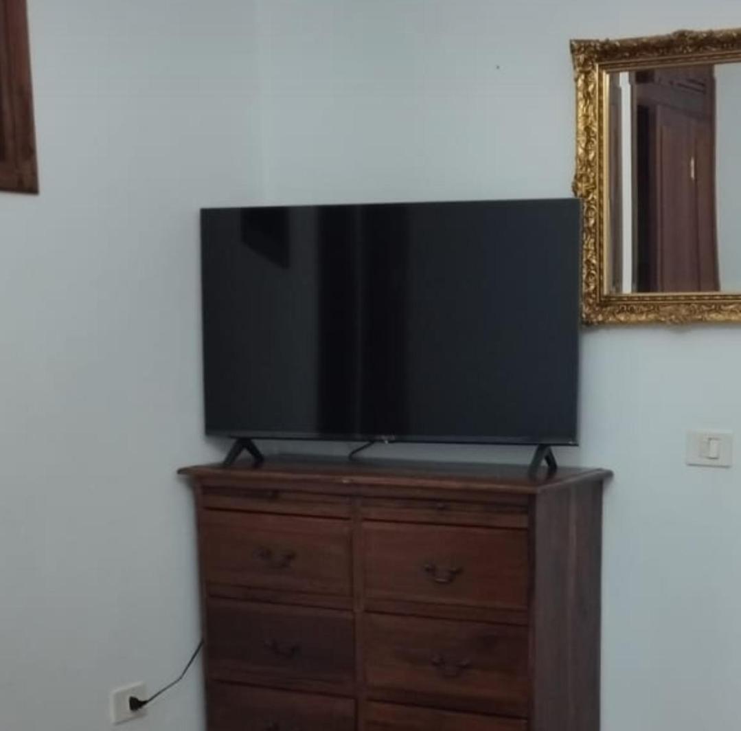 One-Bedroom House photo 2