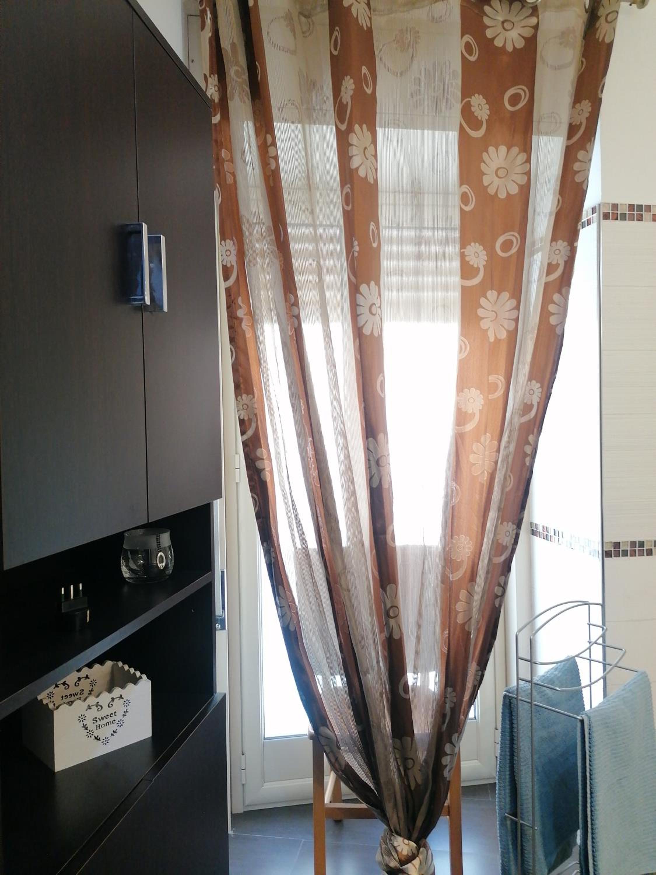 Double Room with Private Bathroom - Photo 14