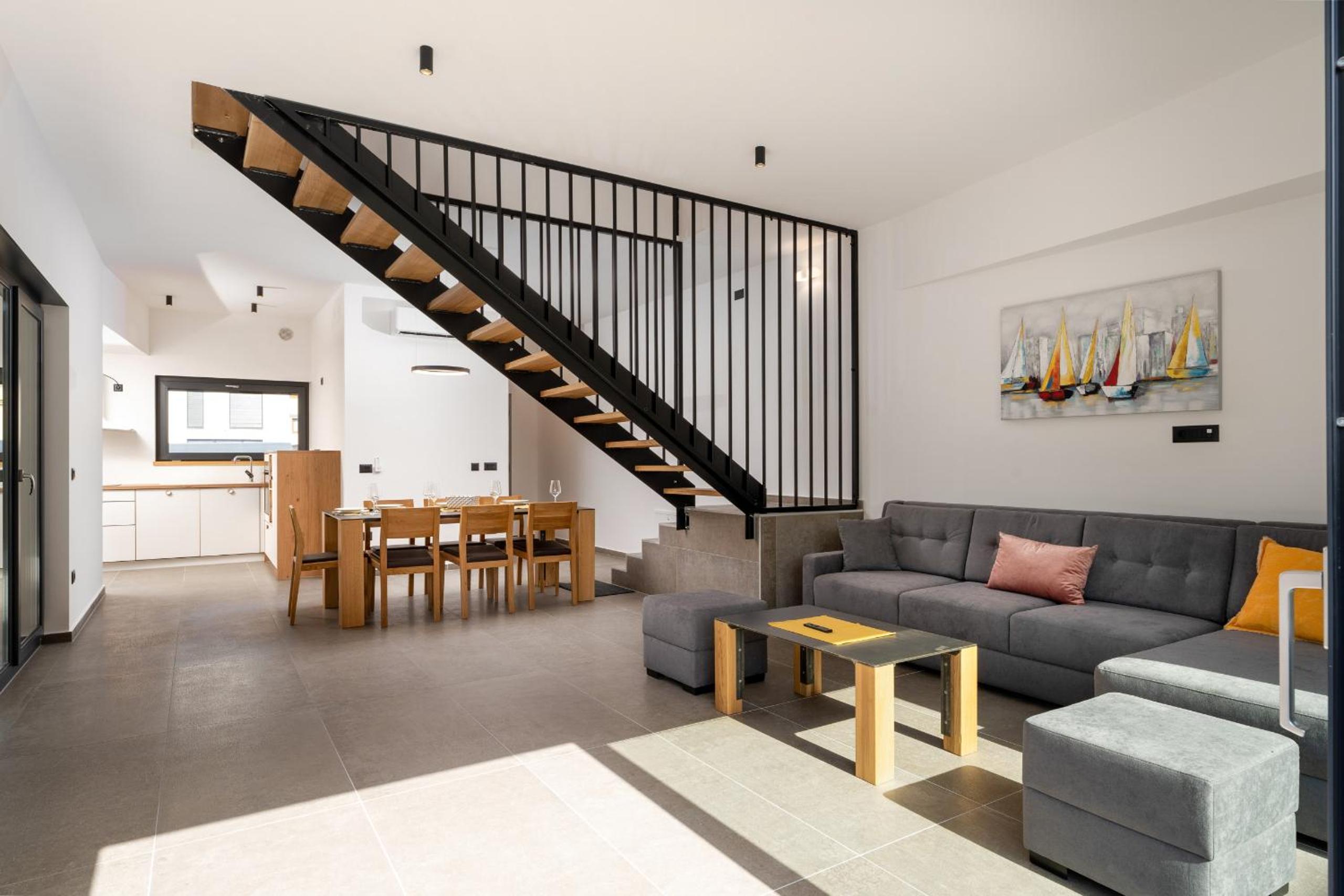 Villa photo 1