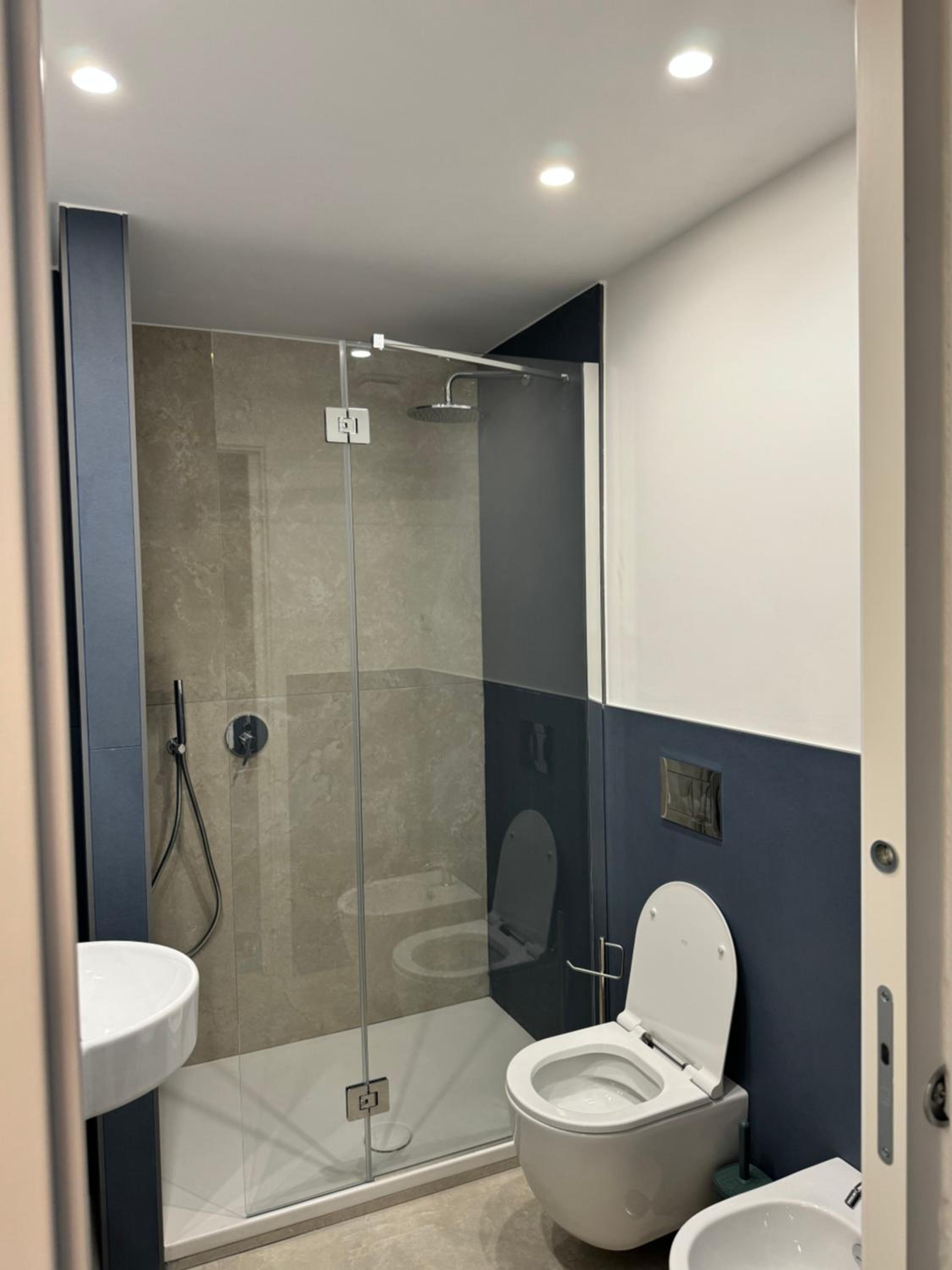 Economy Double or Twin Room - Photo 6