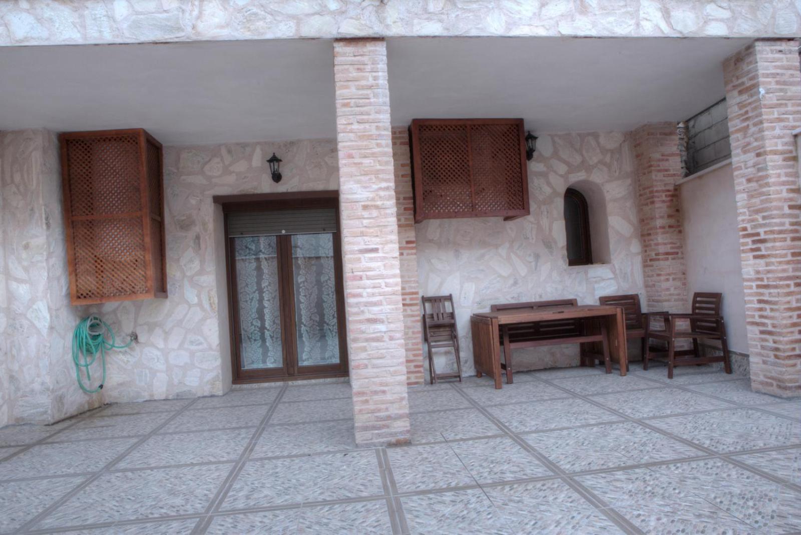 One-Bedroom Apartment (3 Adults) - Photo 8