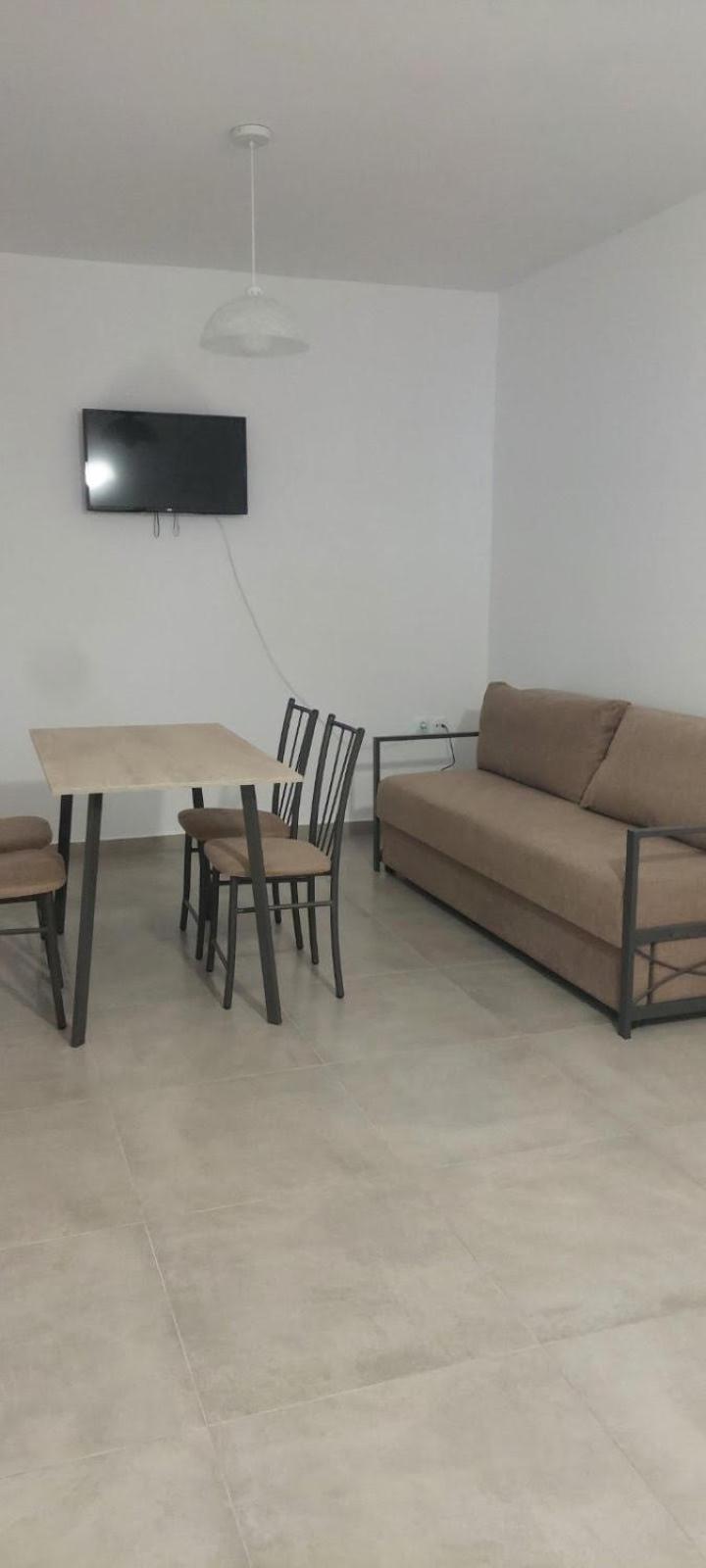 Two-Bedroom House photo 2