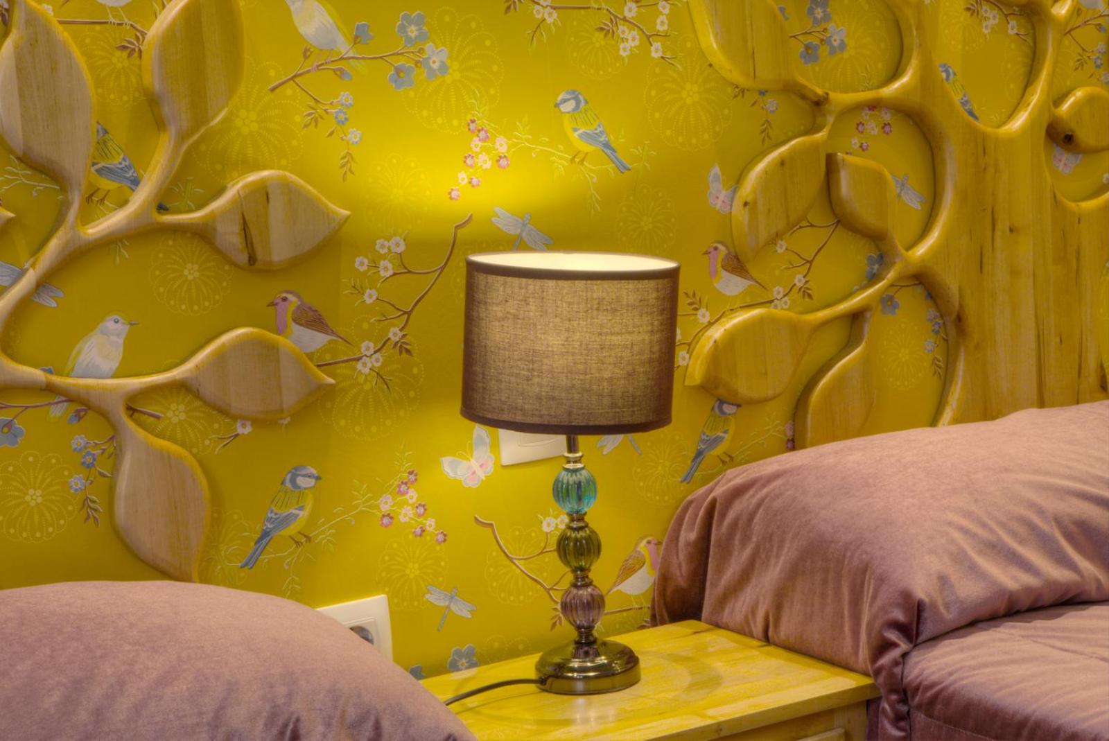 Two-Bedroom Apartment (6 Adults) - Photo 6