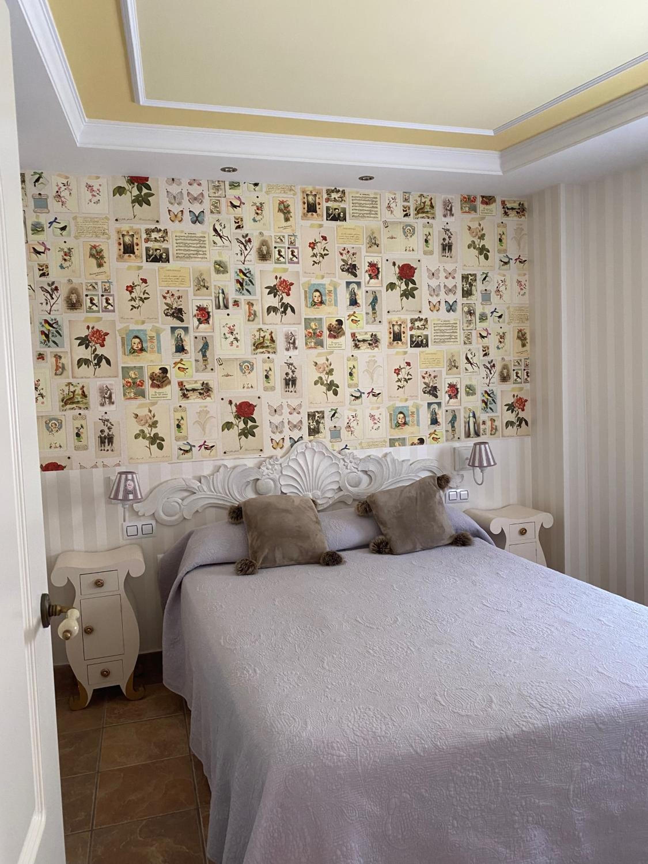 Two-Bedroom Apartment (6 Adults) - Photo 25