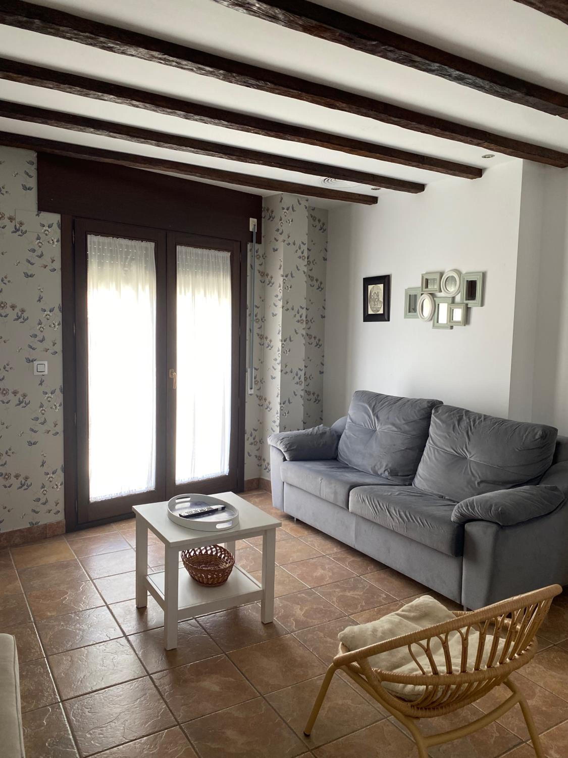Two-Bedroom Apartment (6 Adults) - Photo 27