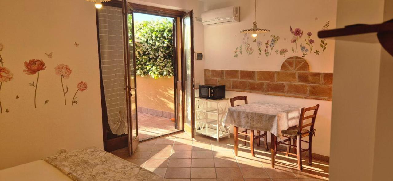 Studio with Garden View photo 1