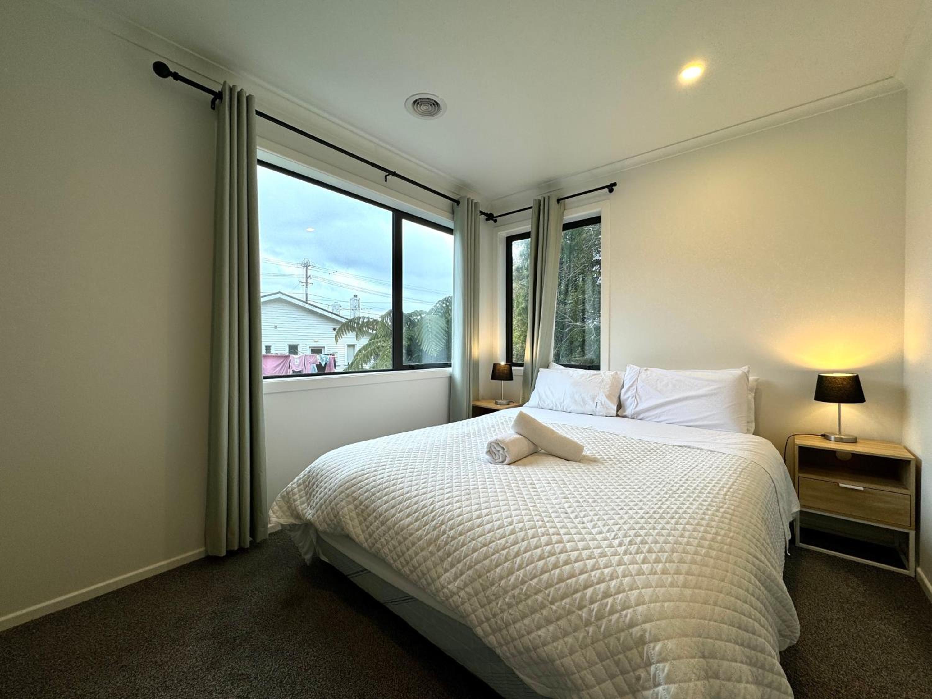 Three-Bedroom Townhouse - Photo 20