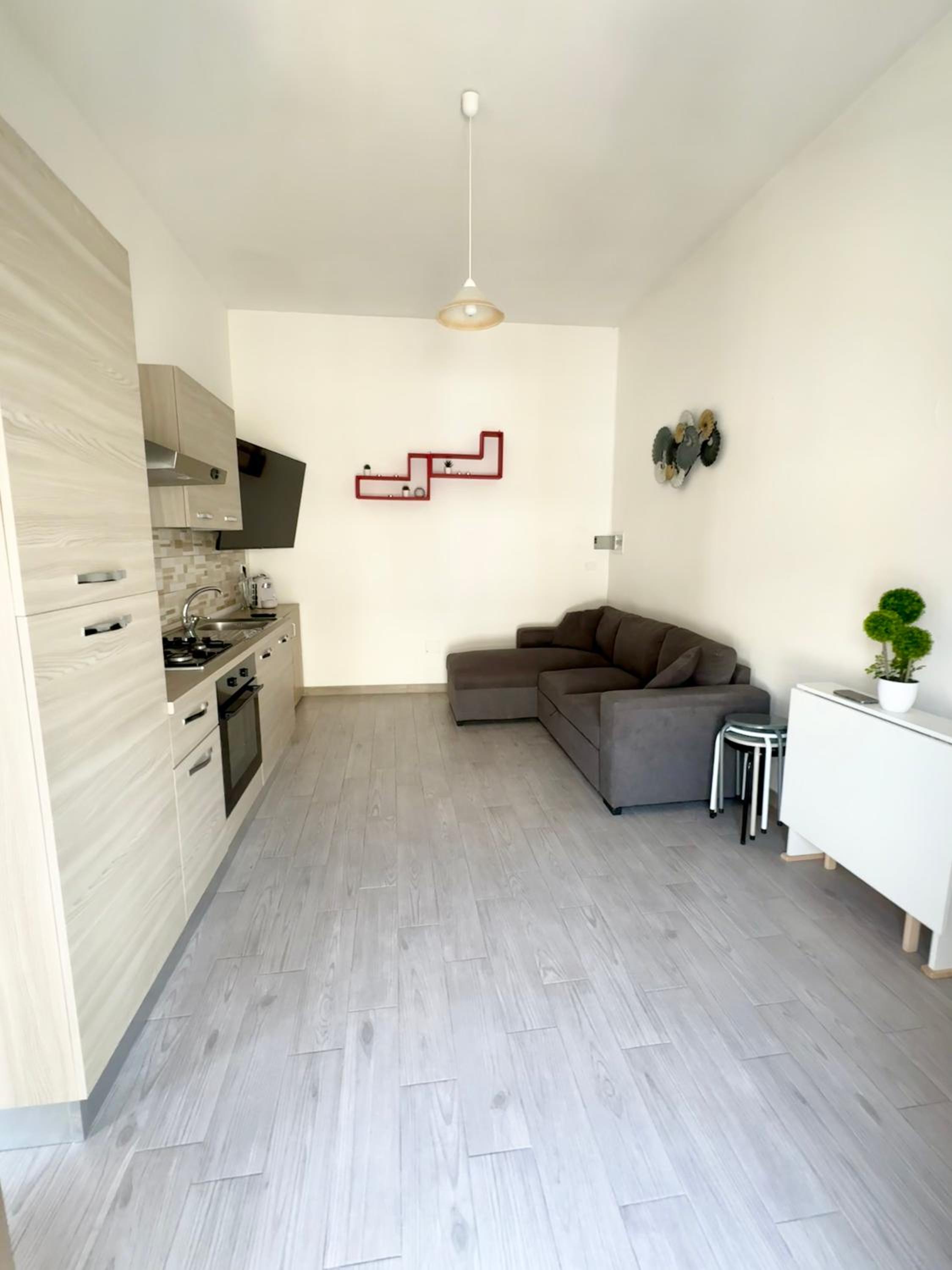 One-Bedroom Apartment