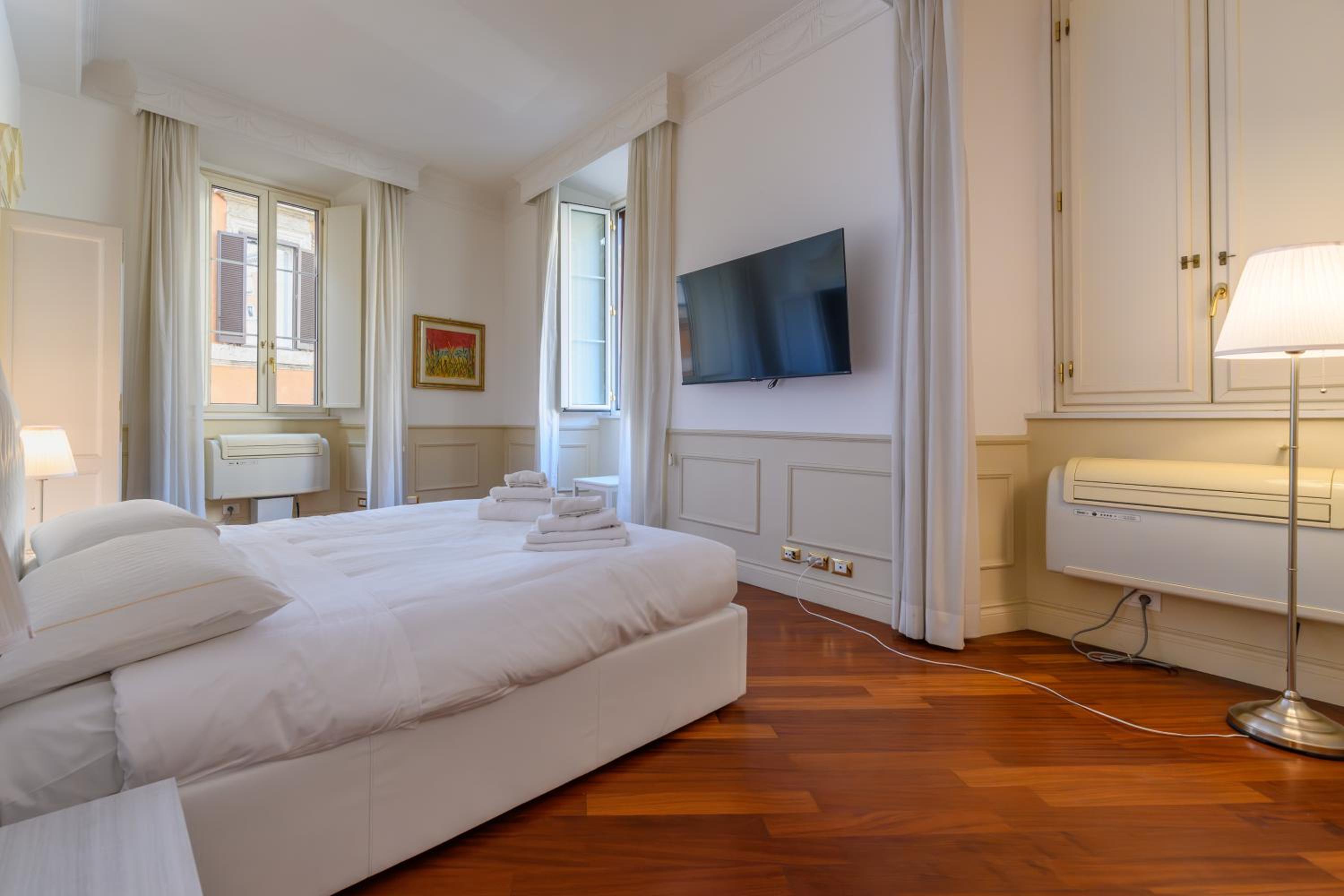 Two-Bedroom Apartment with City View