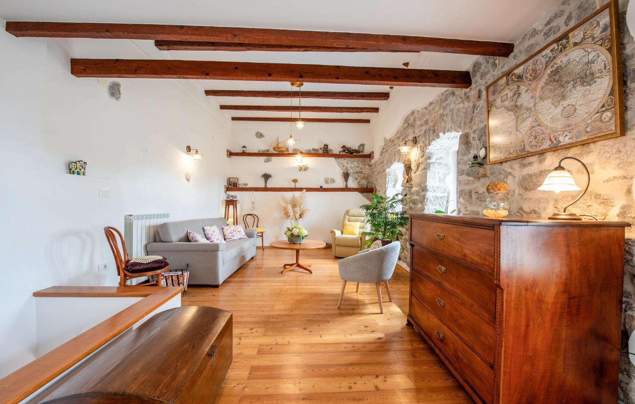 Three-Bedroom Vacation Home photo 1