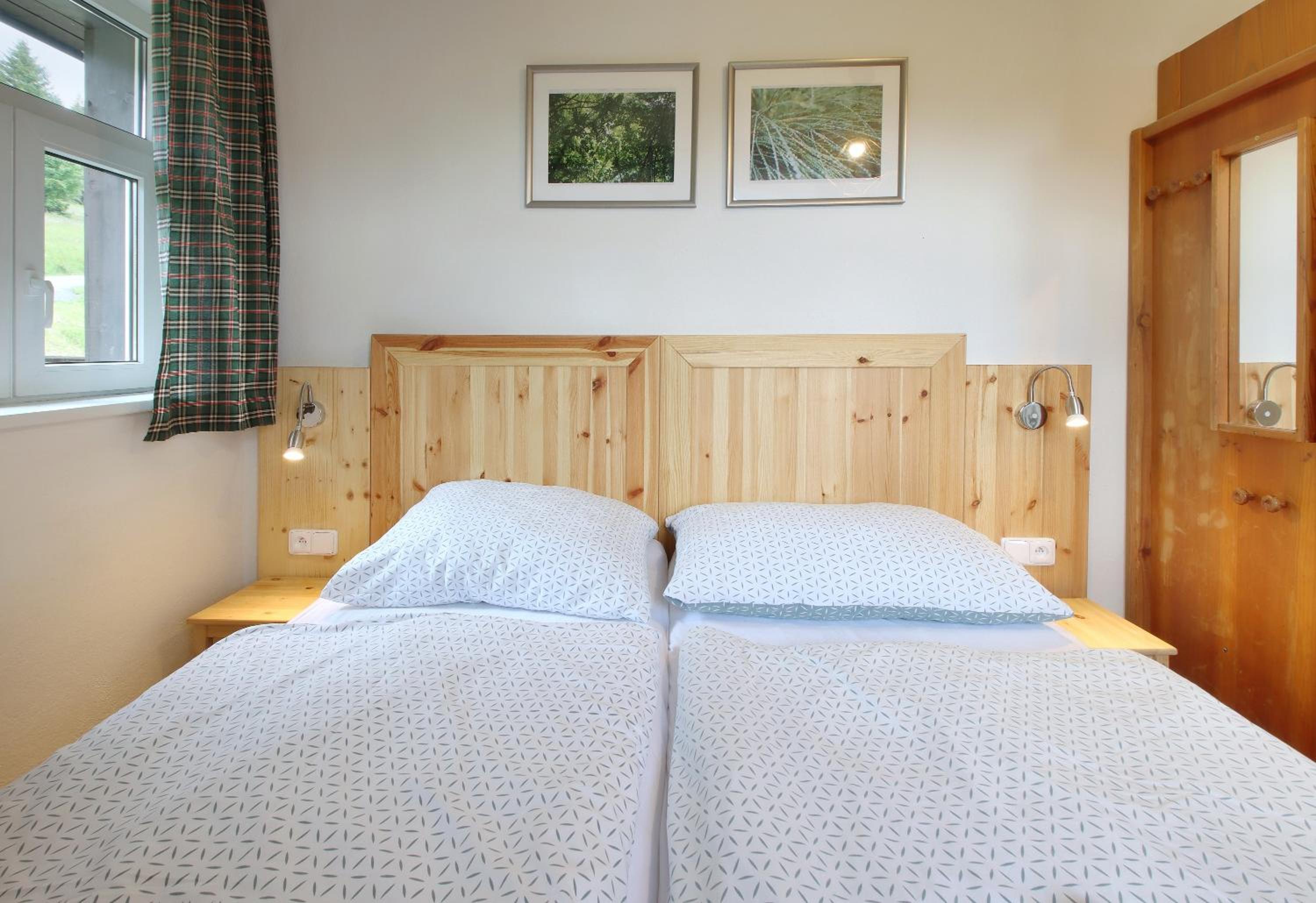 Standard Double Room - Photo 2