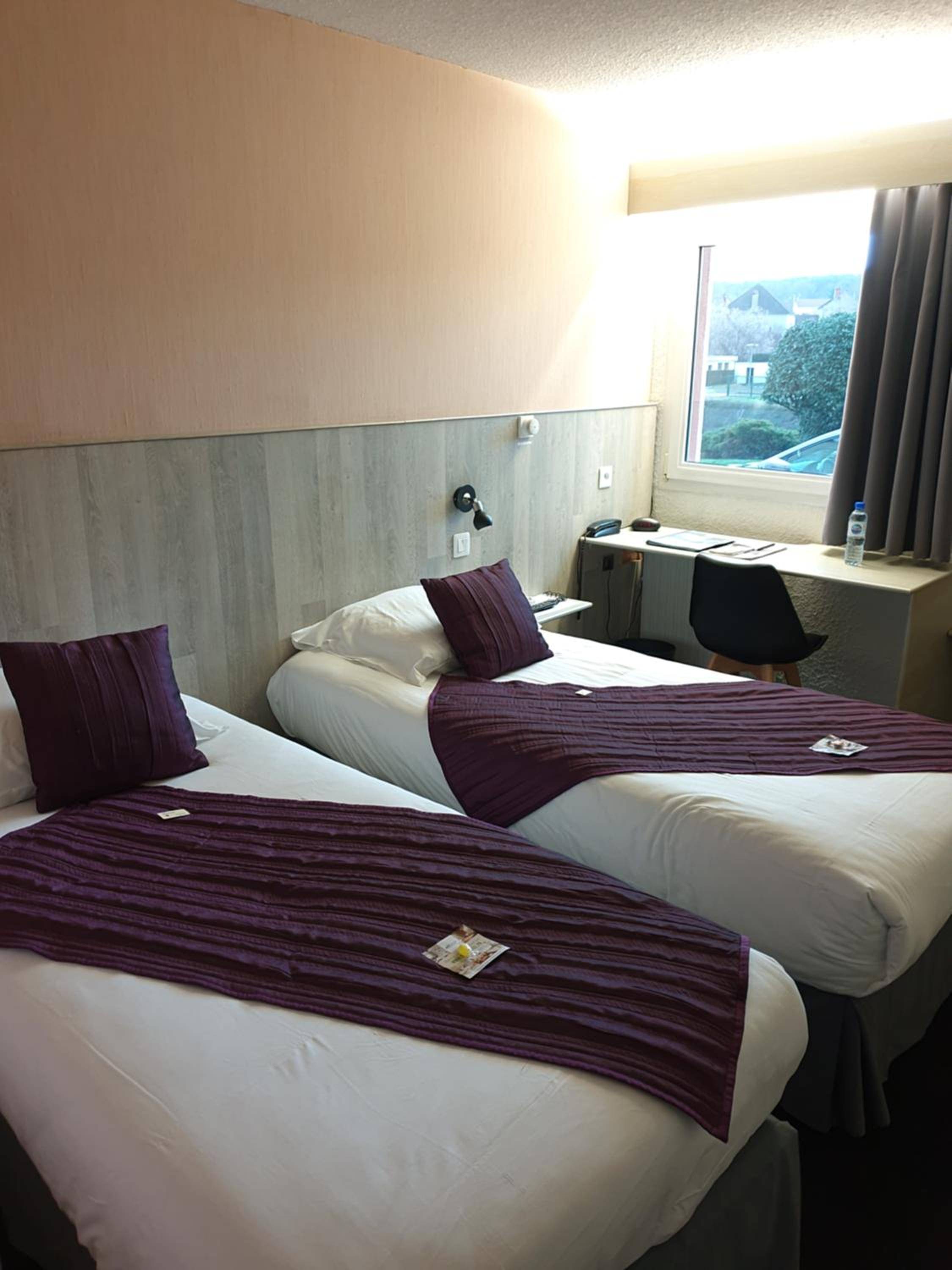 Twin Room - Photo 1