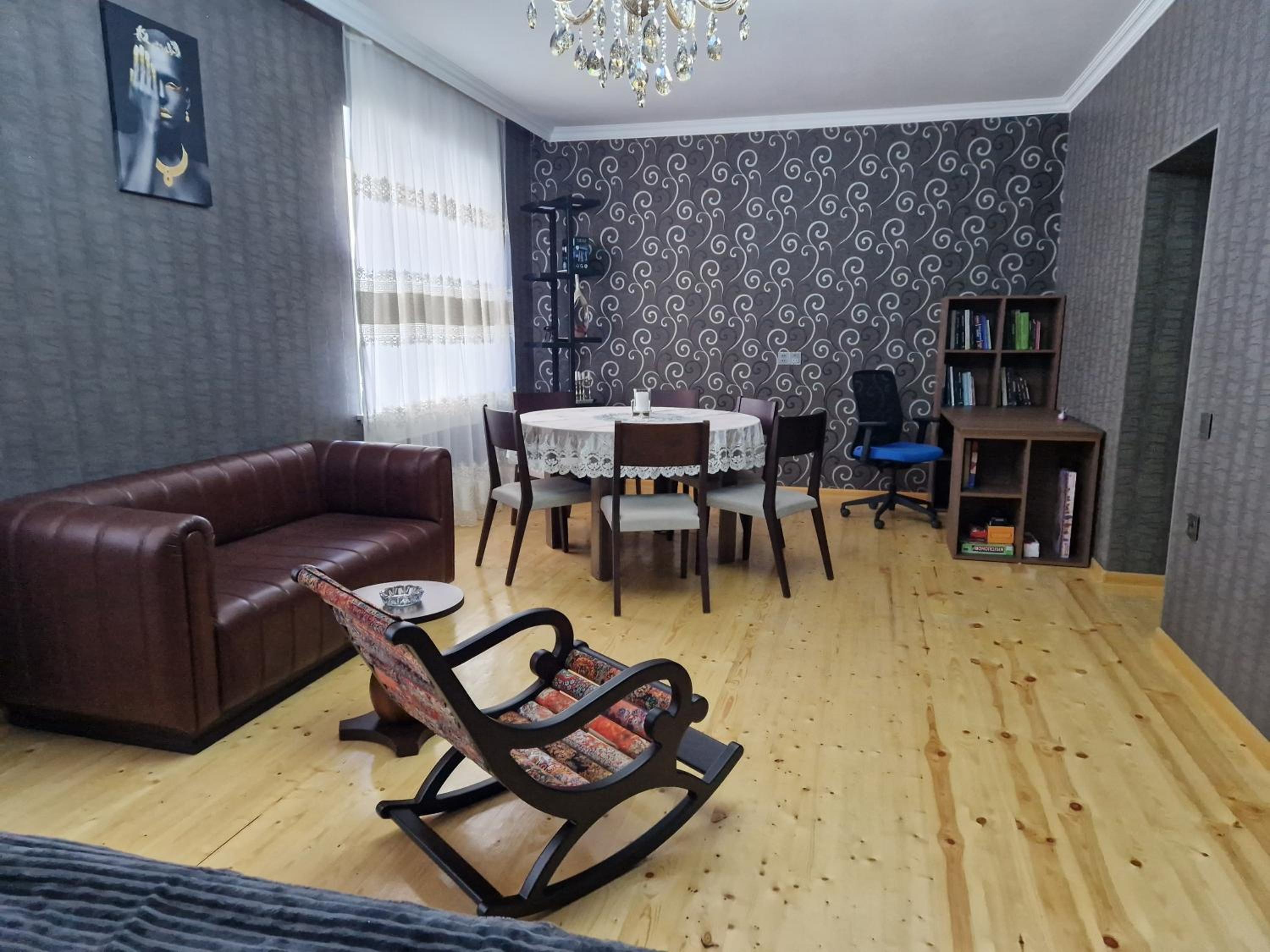 Villa photo 1