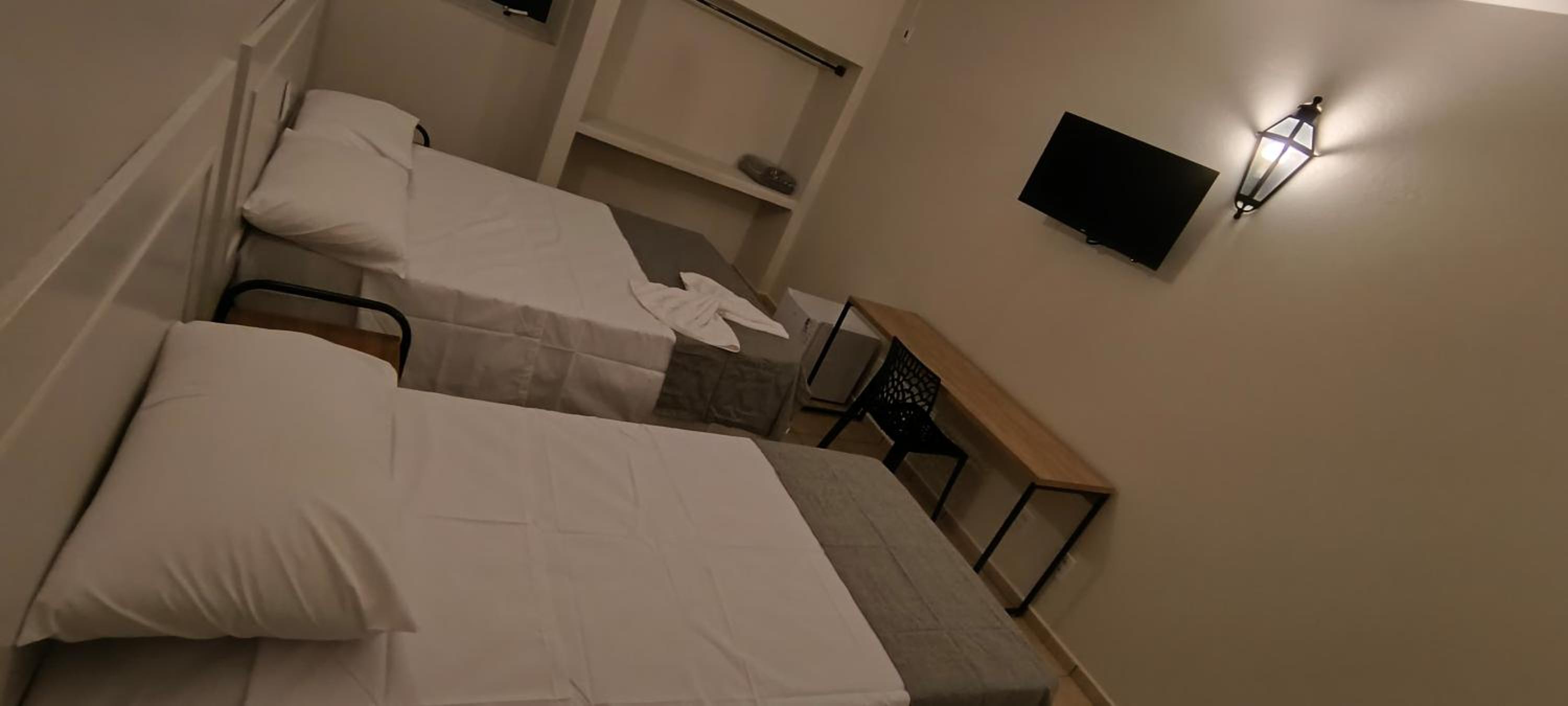 Large Double Room photo 2