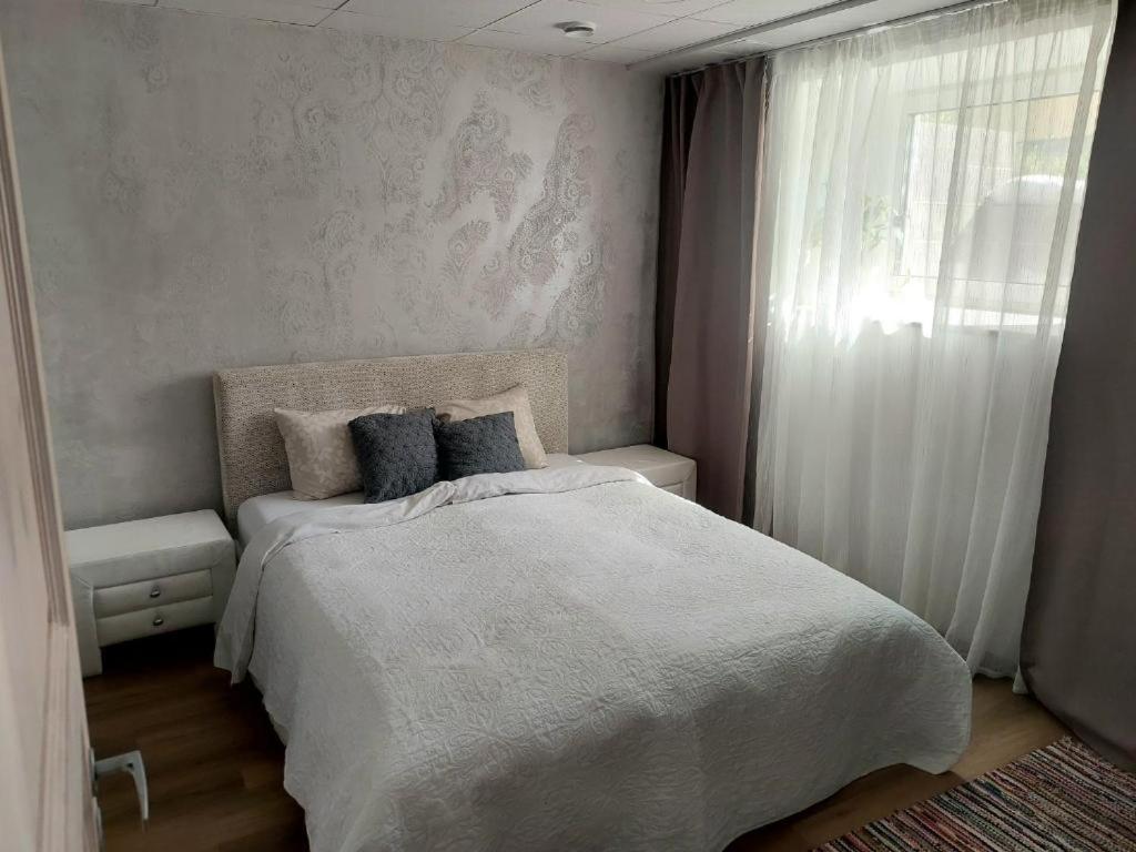 Apartment photo 1