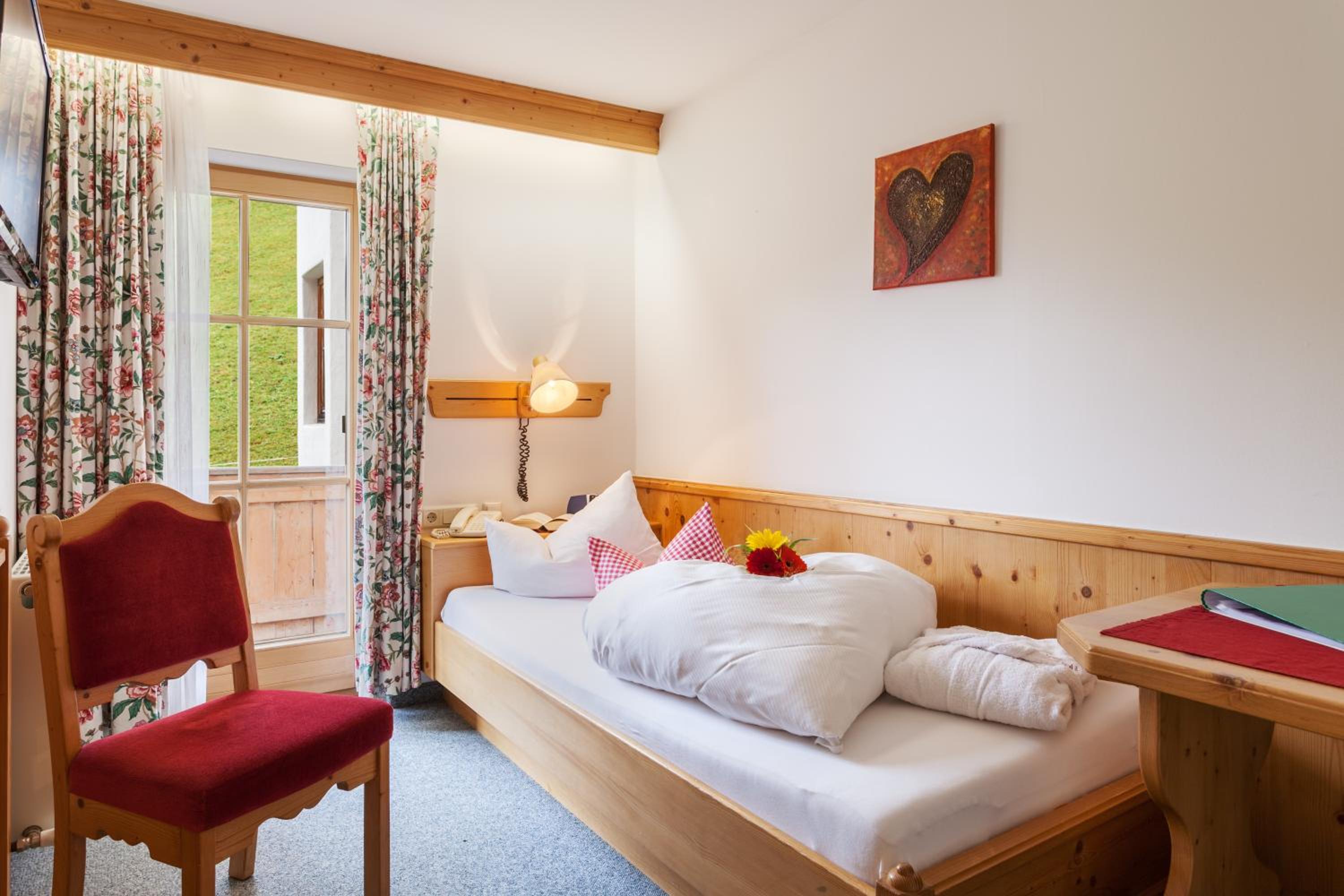 Single Room with Balcony photo 1