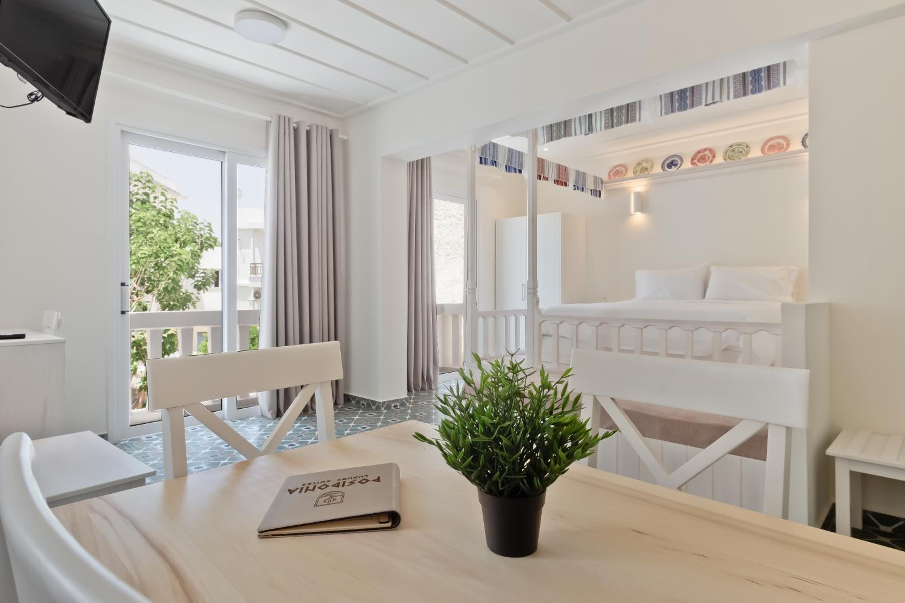 Suite with Garden View