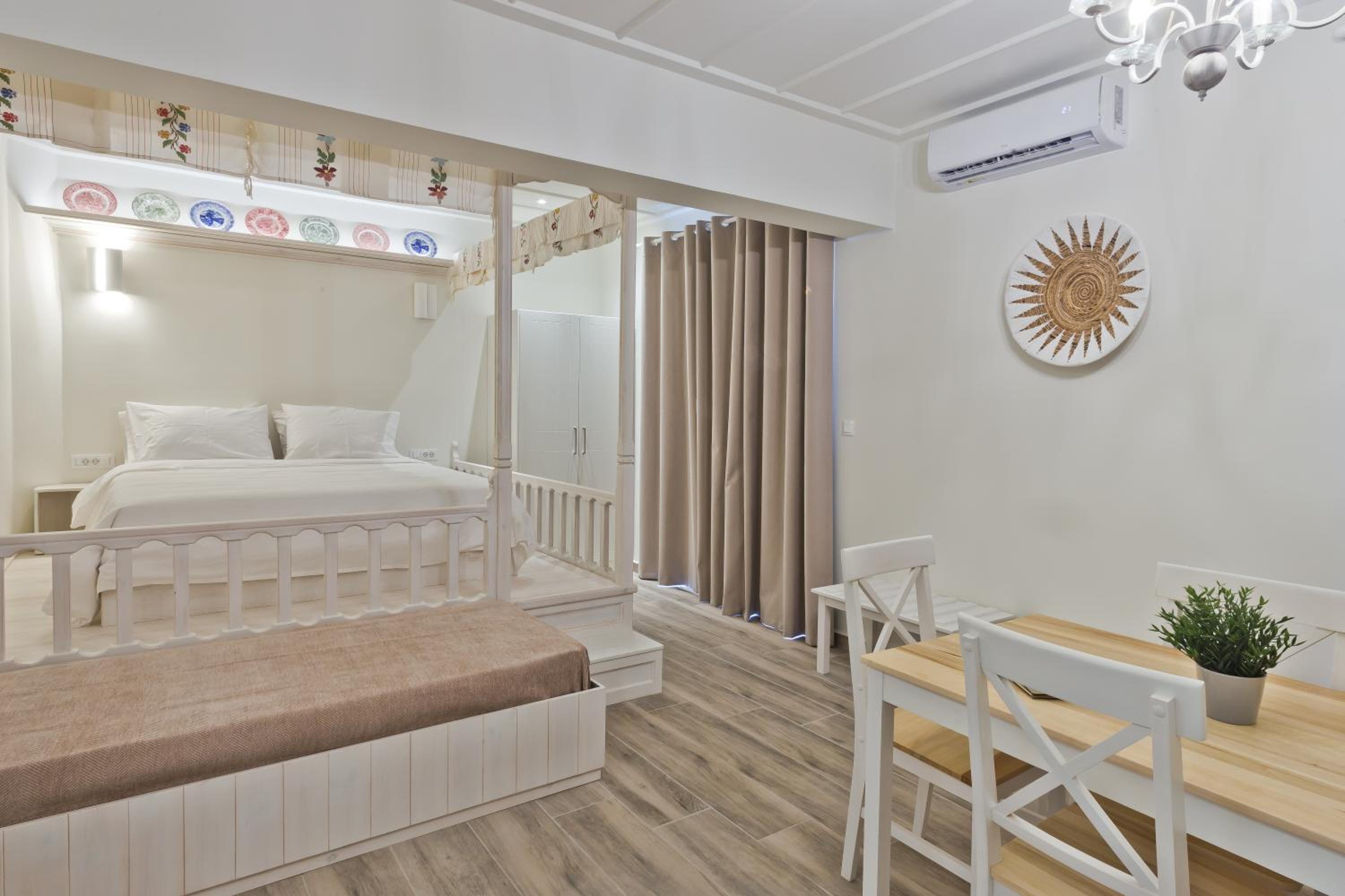 Suite with City View
