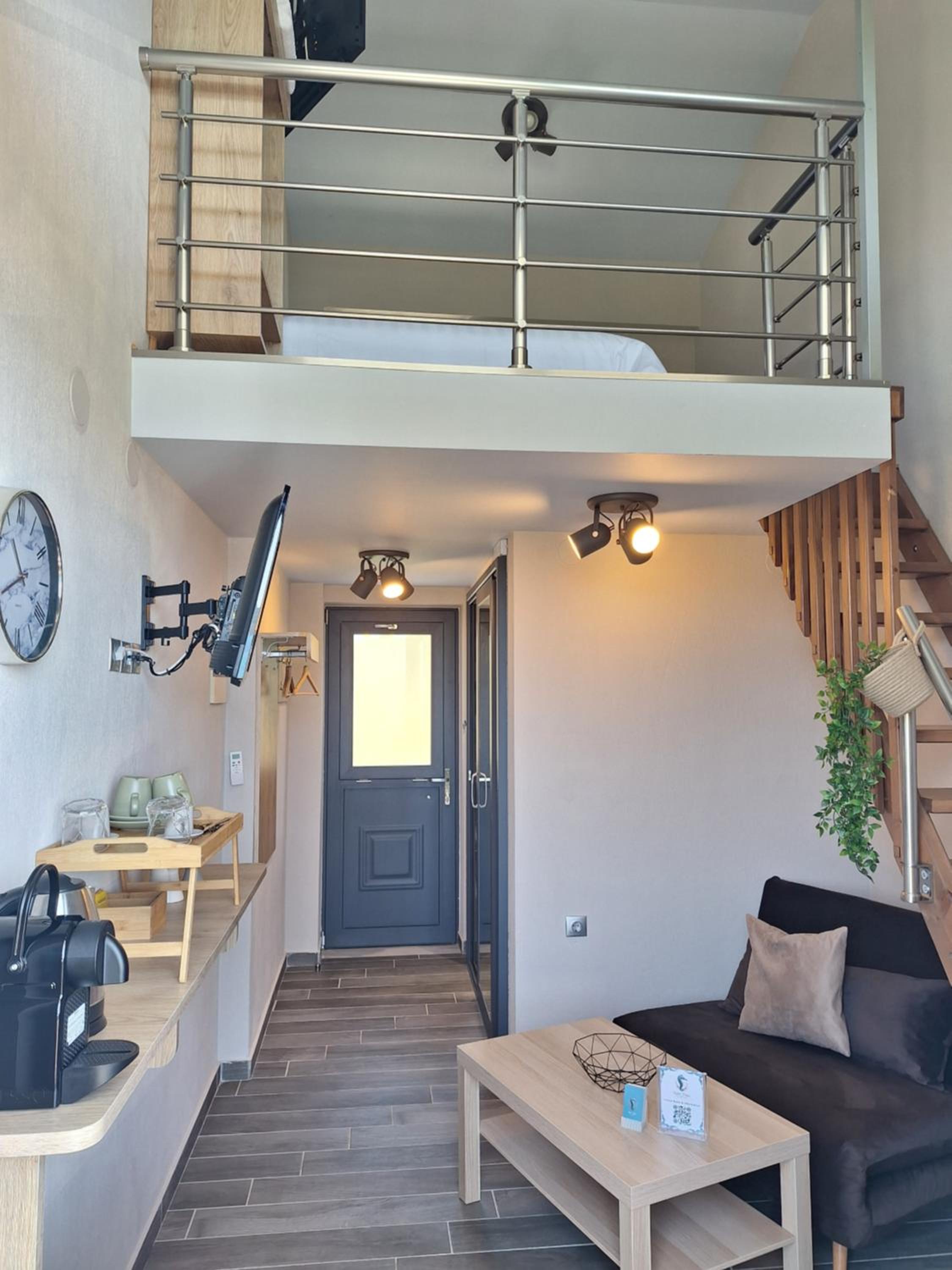 Triple Room with Balcony photo 1