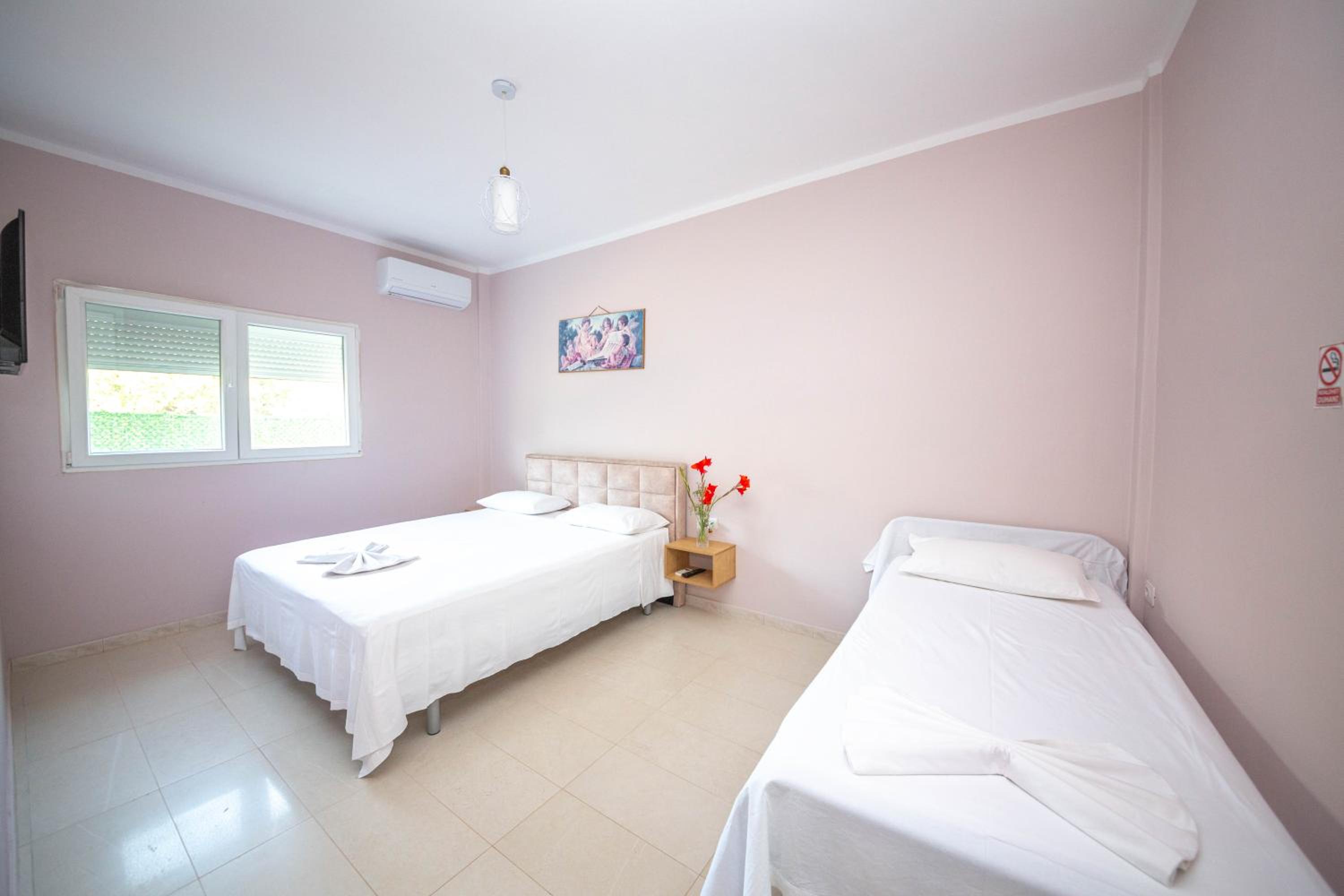 Triple Room photo 3