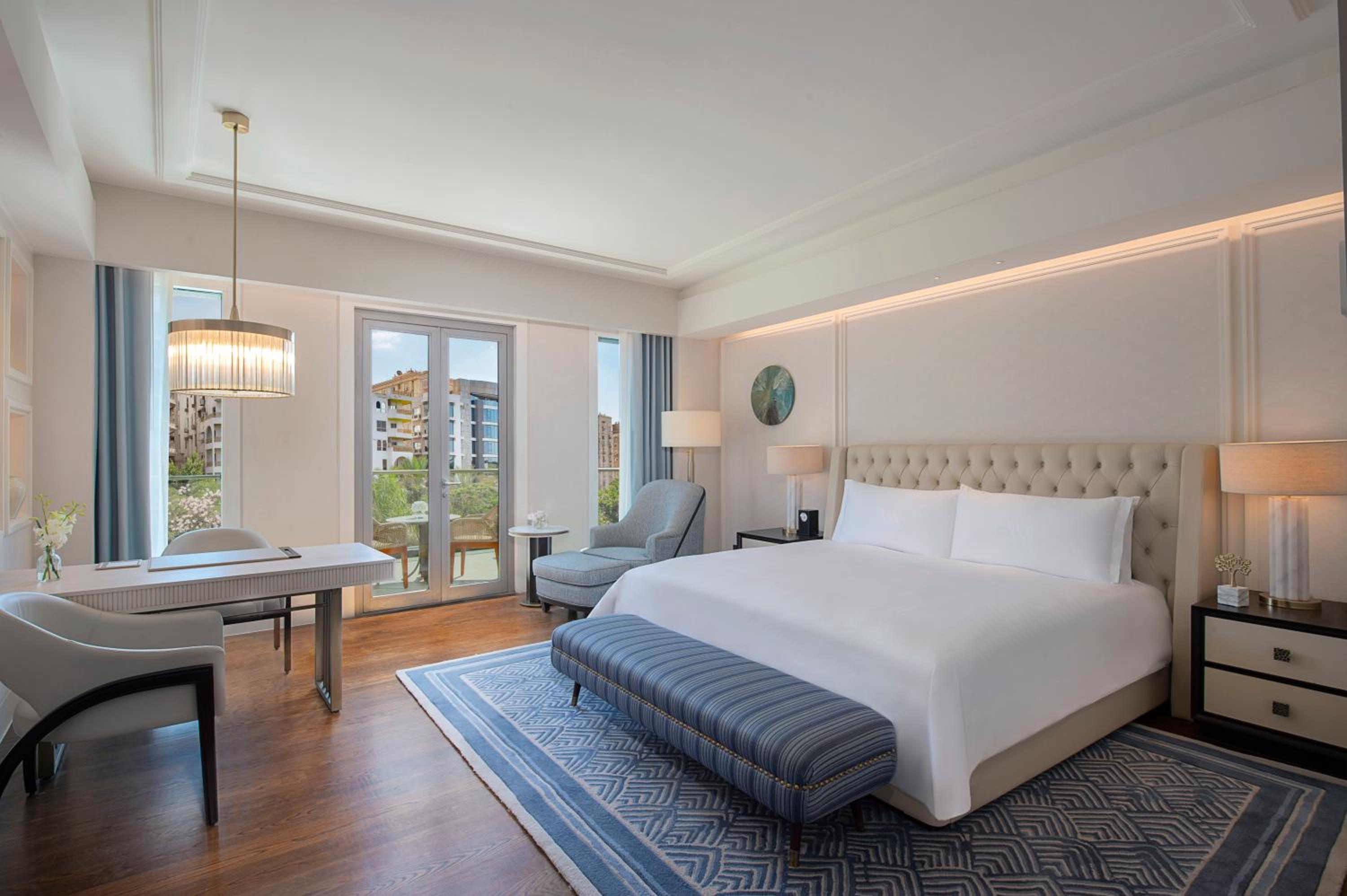 Club King Room with Pool View