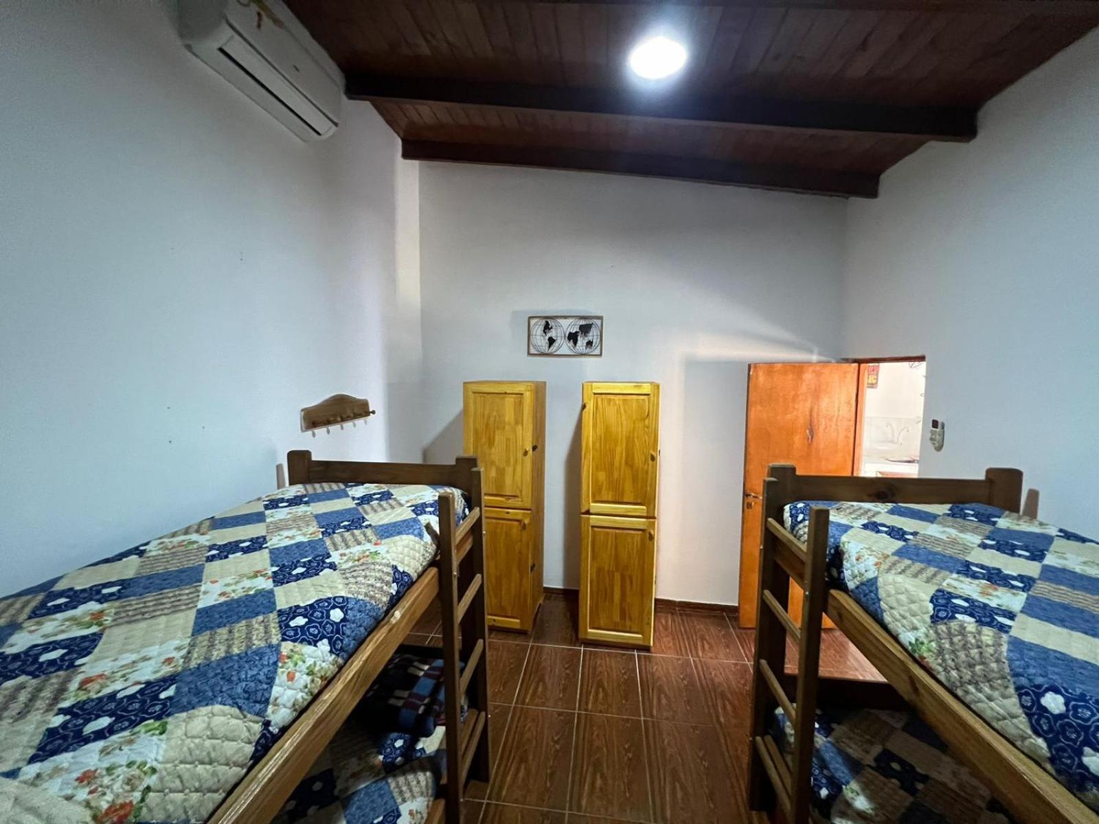 Bed in 4-Bed Mixed Dormitory Room photo 2