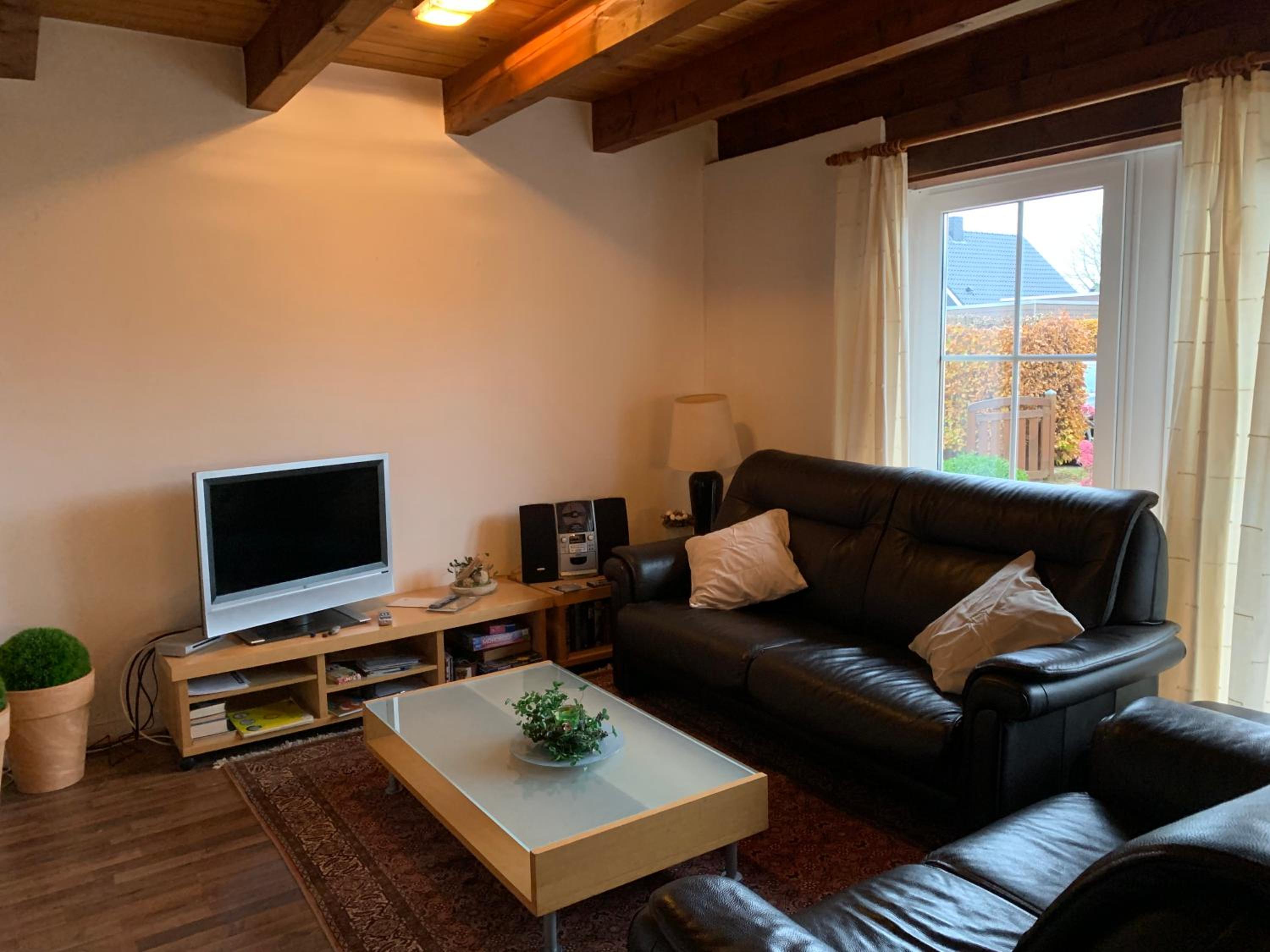 Three-Bedroom House photo 2