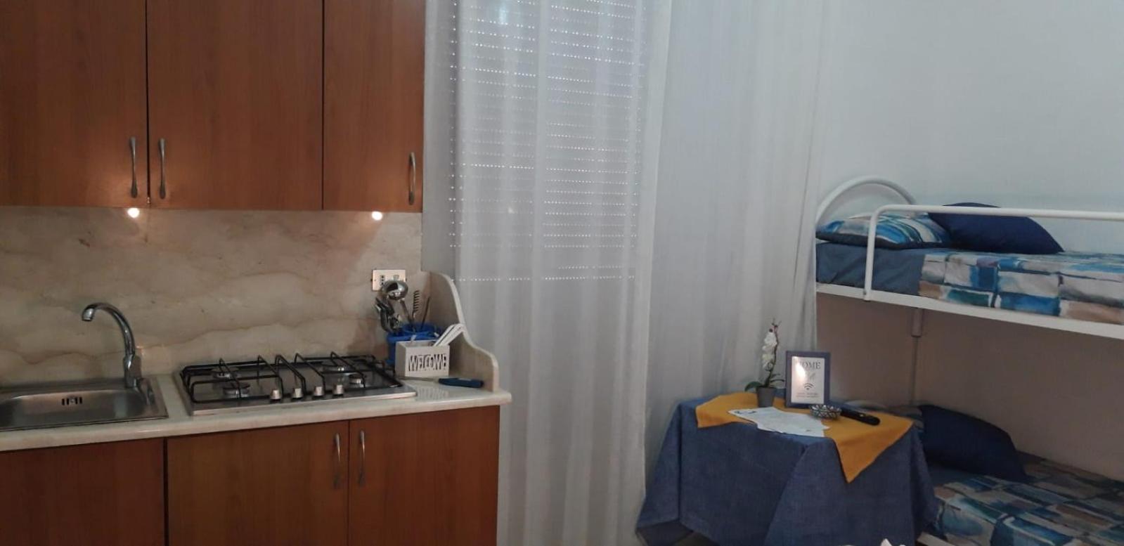 Family Studio - Photo 3