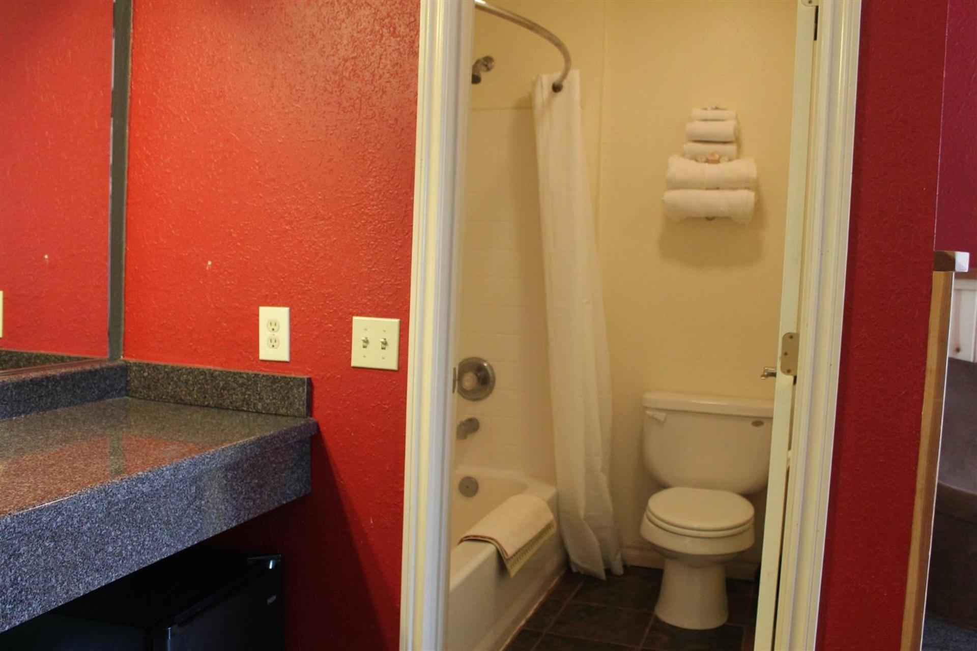 Double Room with Two Double Beds - Photo 4