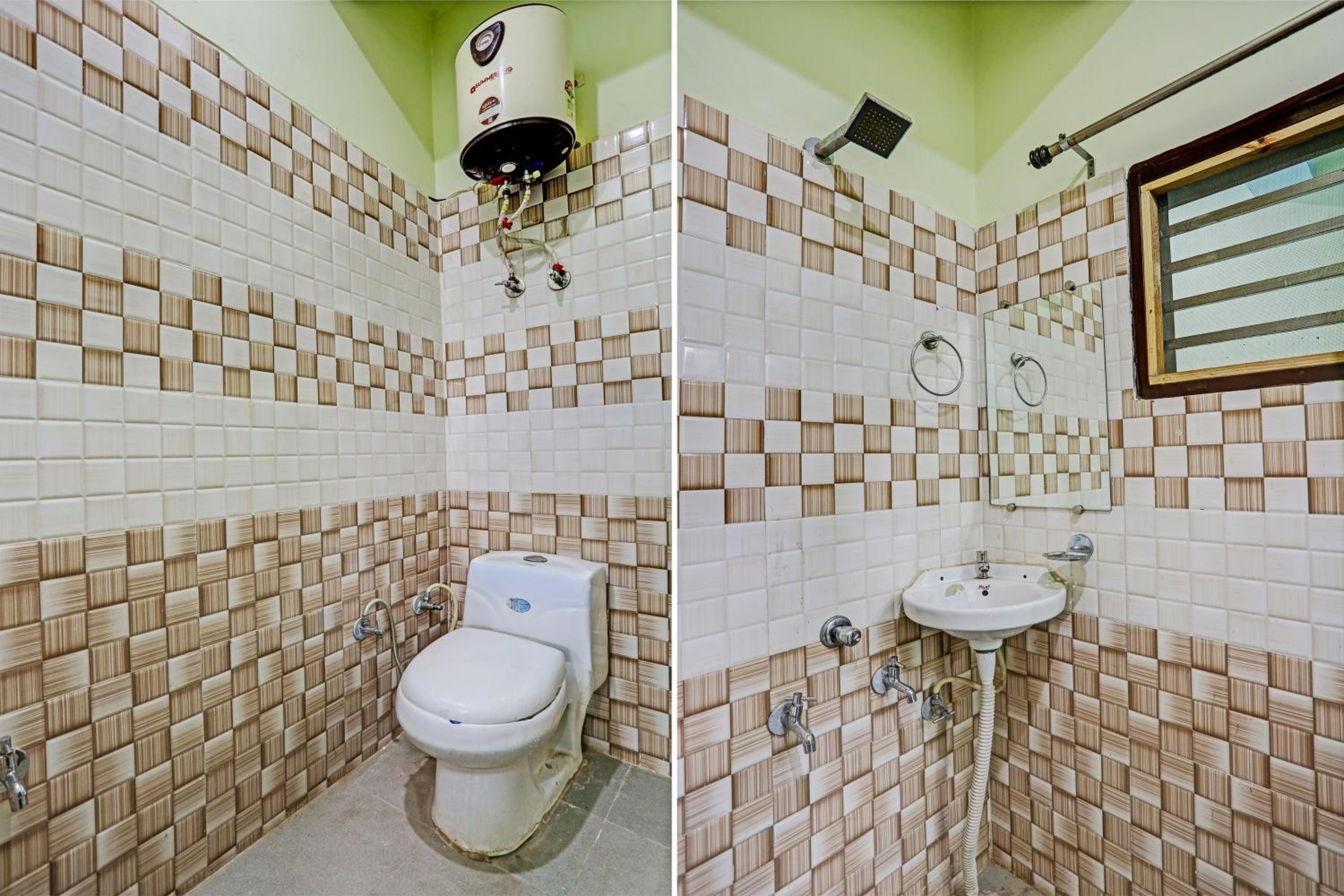 Classic Triple Room photo 2
