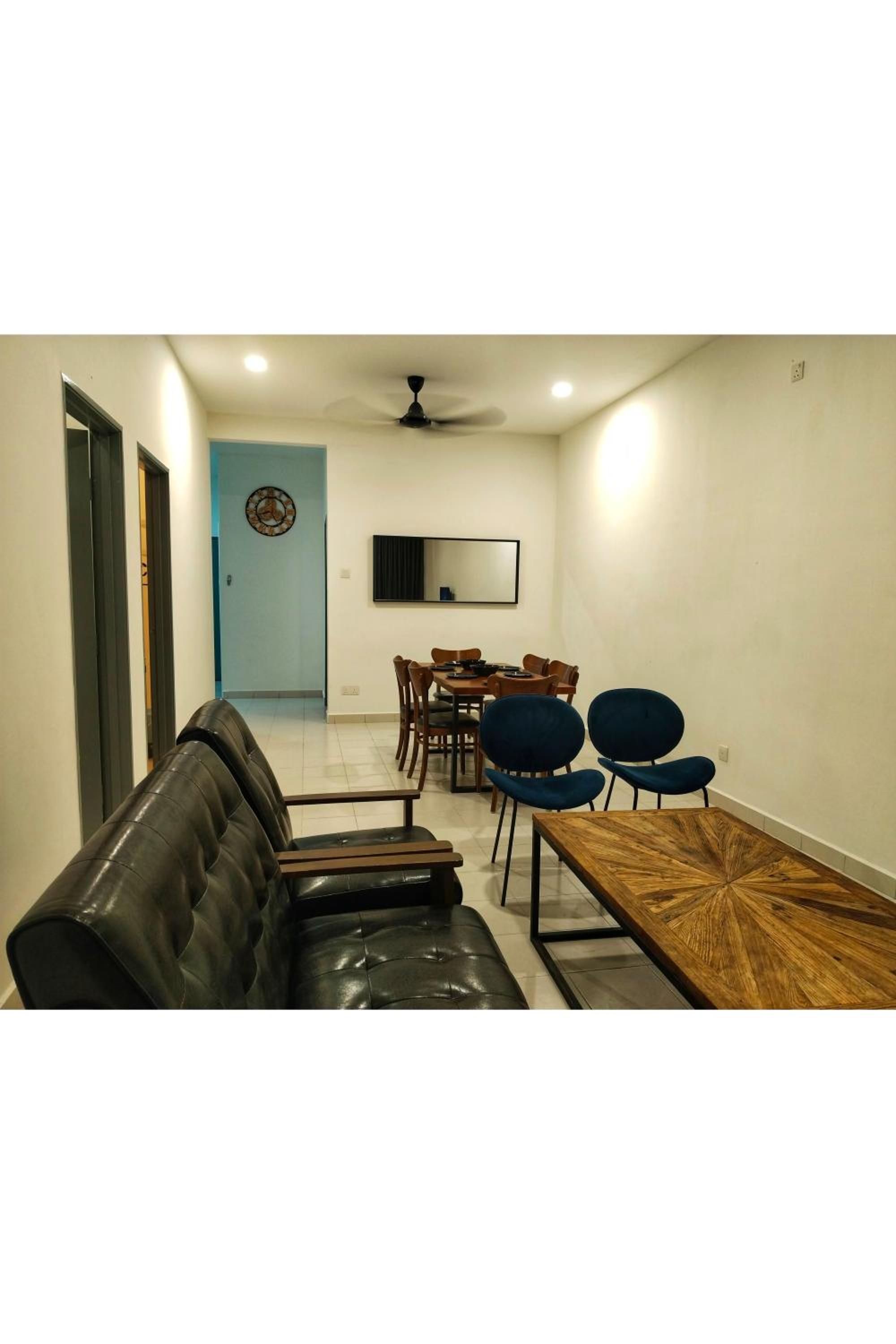 Three-Bedroom House photo 1