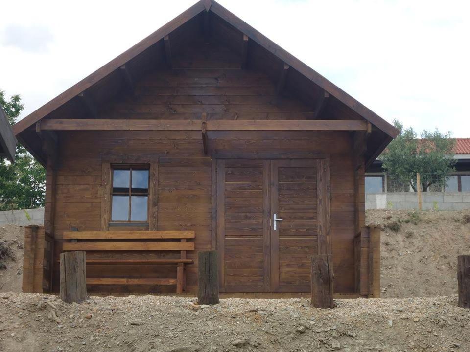 Superior Bungalow photo 1