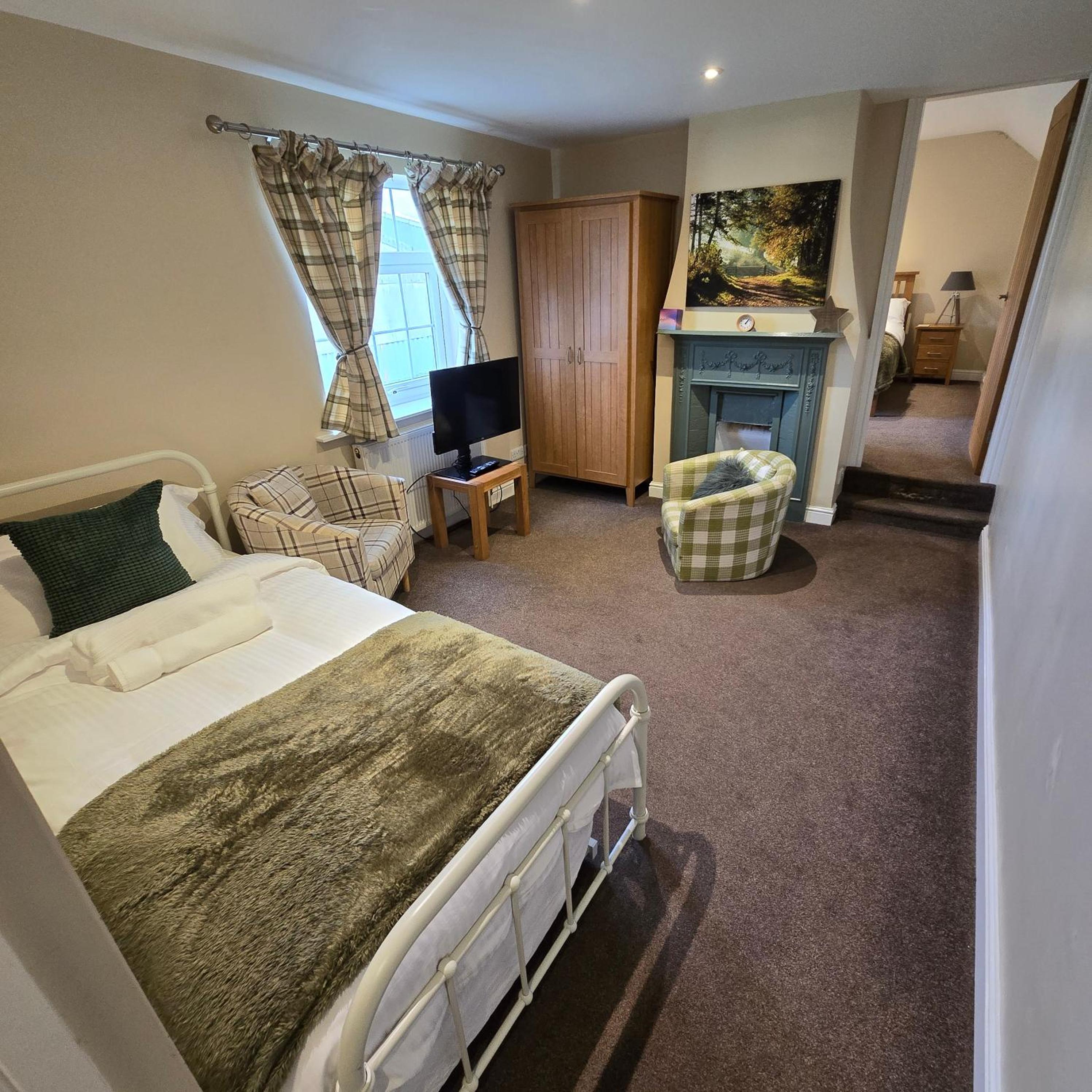 Deluxe Family Suite