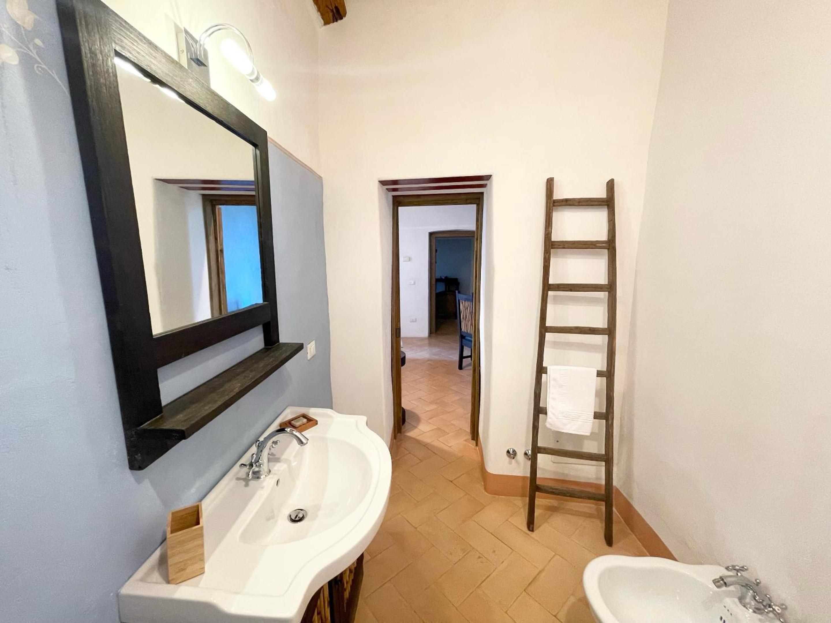 Villa photo 2