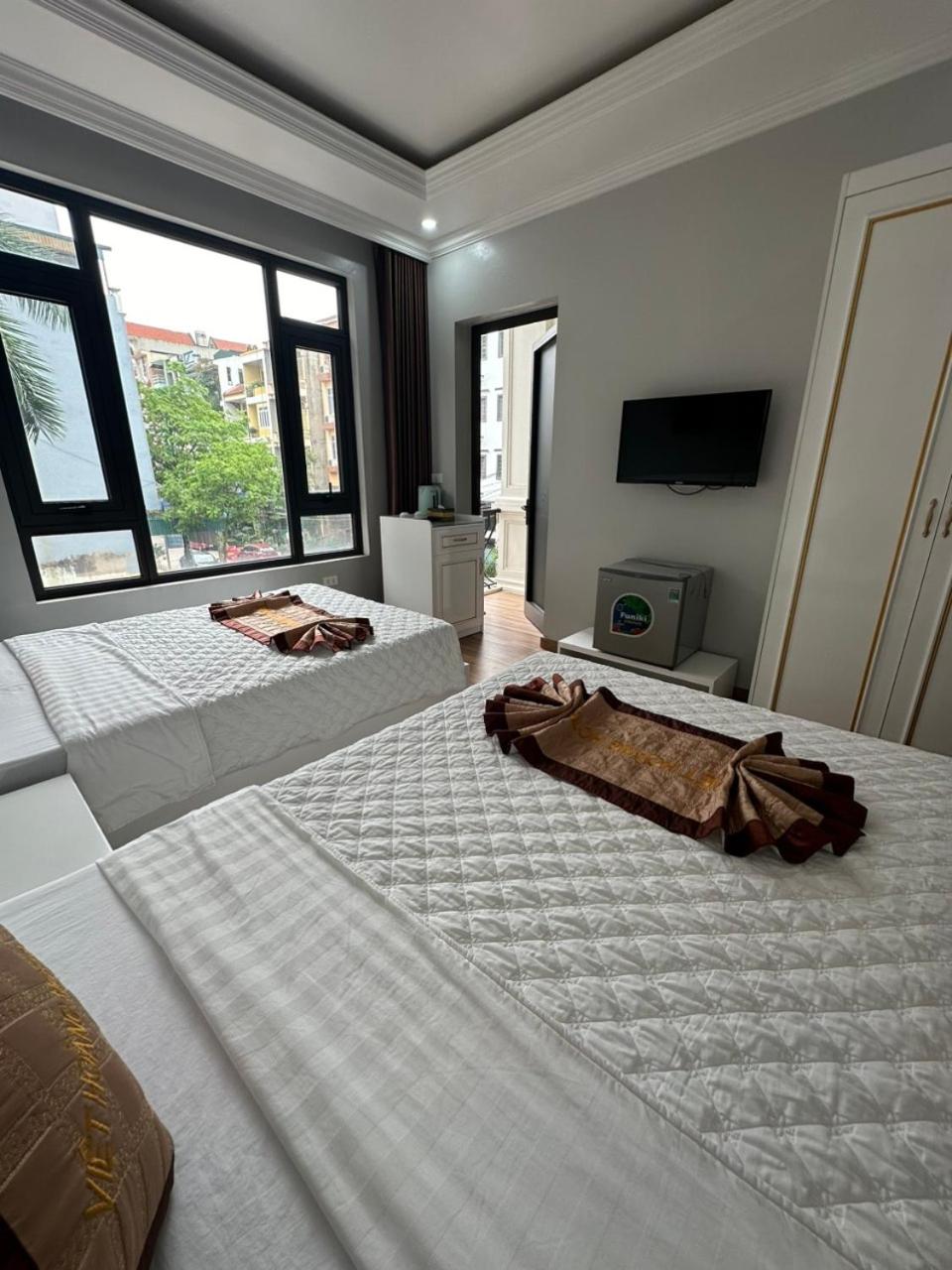 Triple Room With Lake View