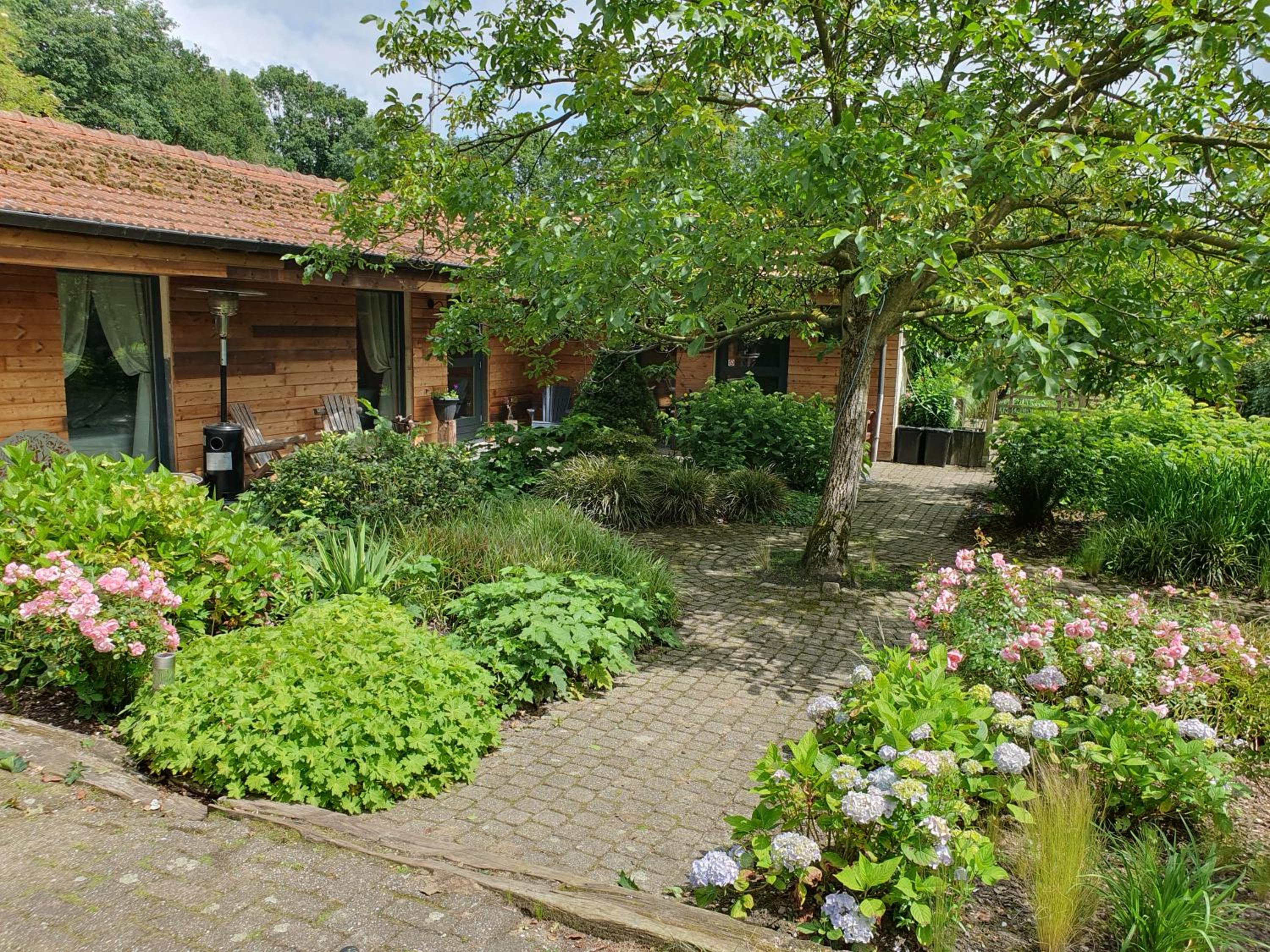 Quadruple Room with Garden View photo 2
