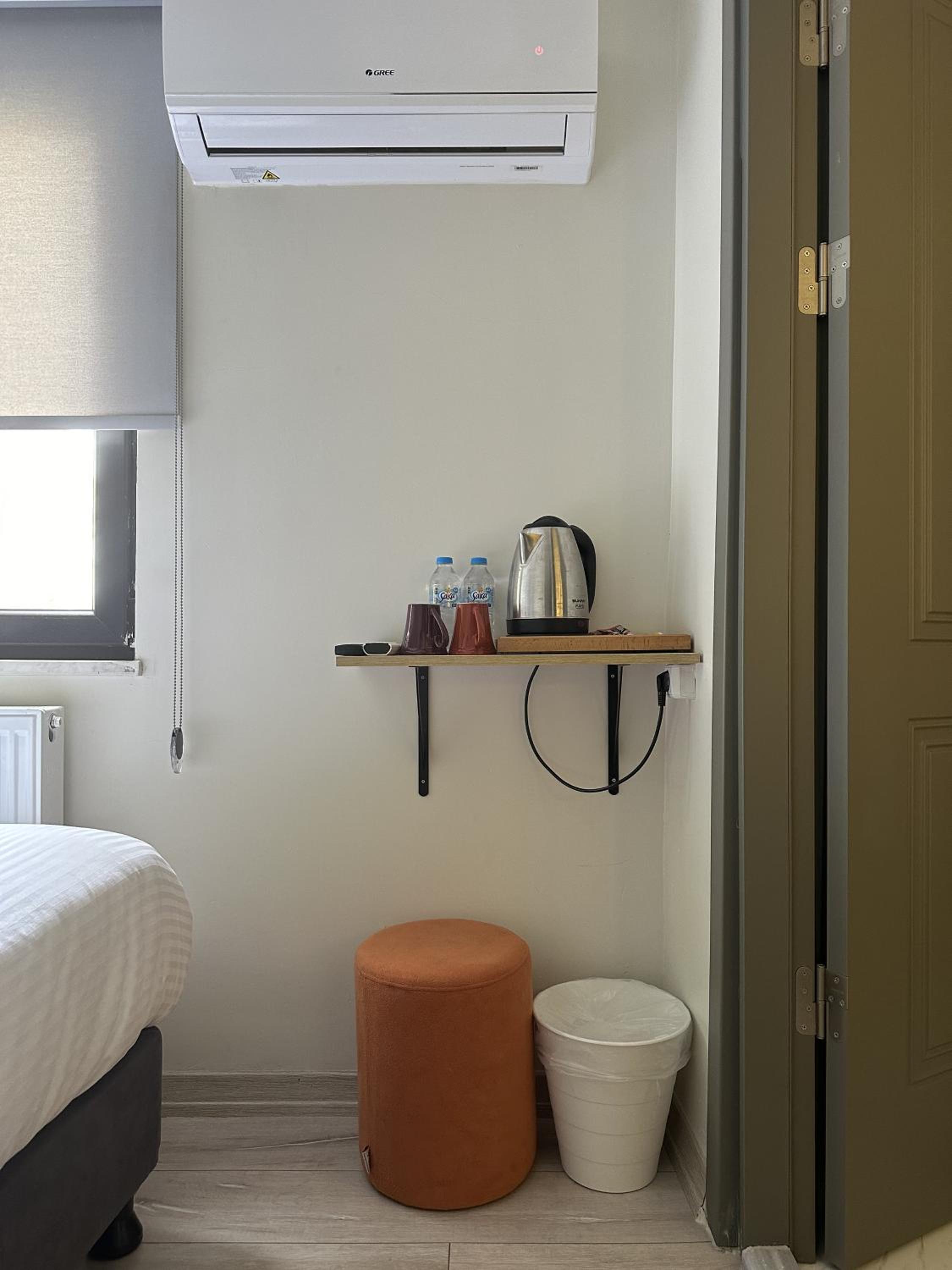 Standard Twin Room photo 2