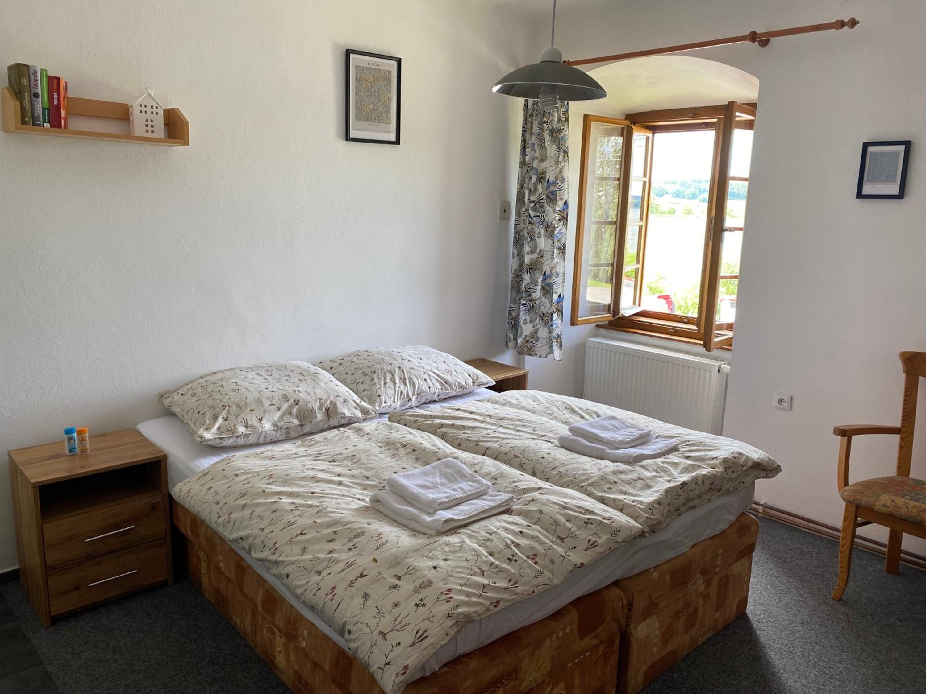 Economy Double Room photo 1