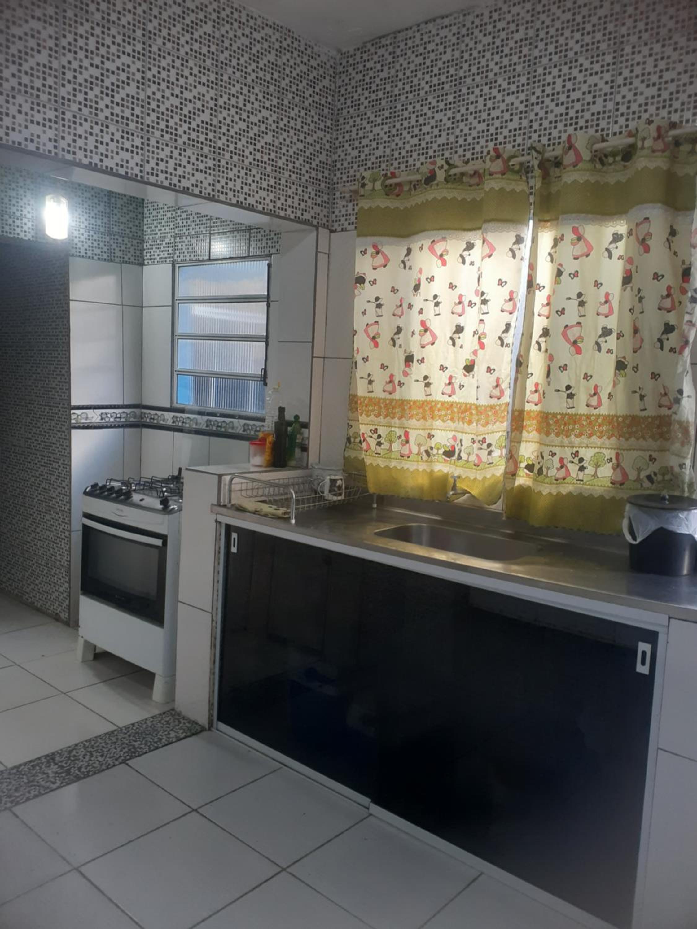 Three-Bedroom House photo 3