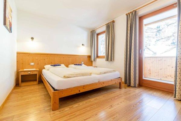 Two-Bedroom Apartment with Balcony and Terrace