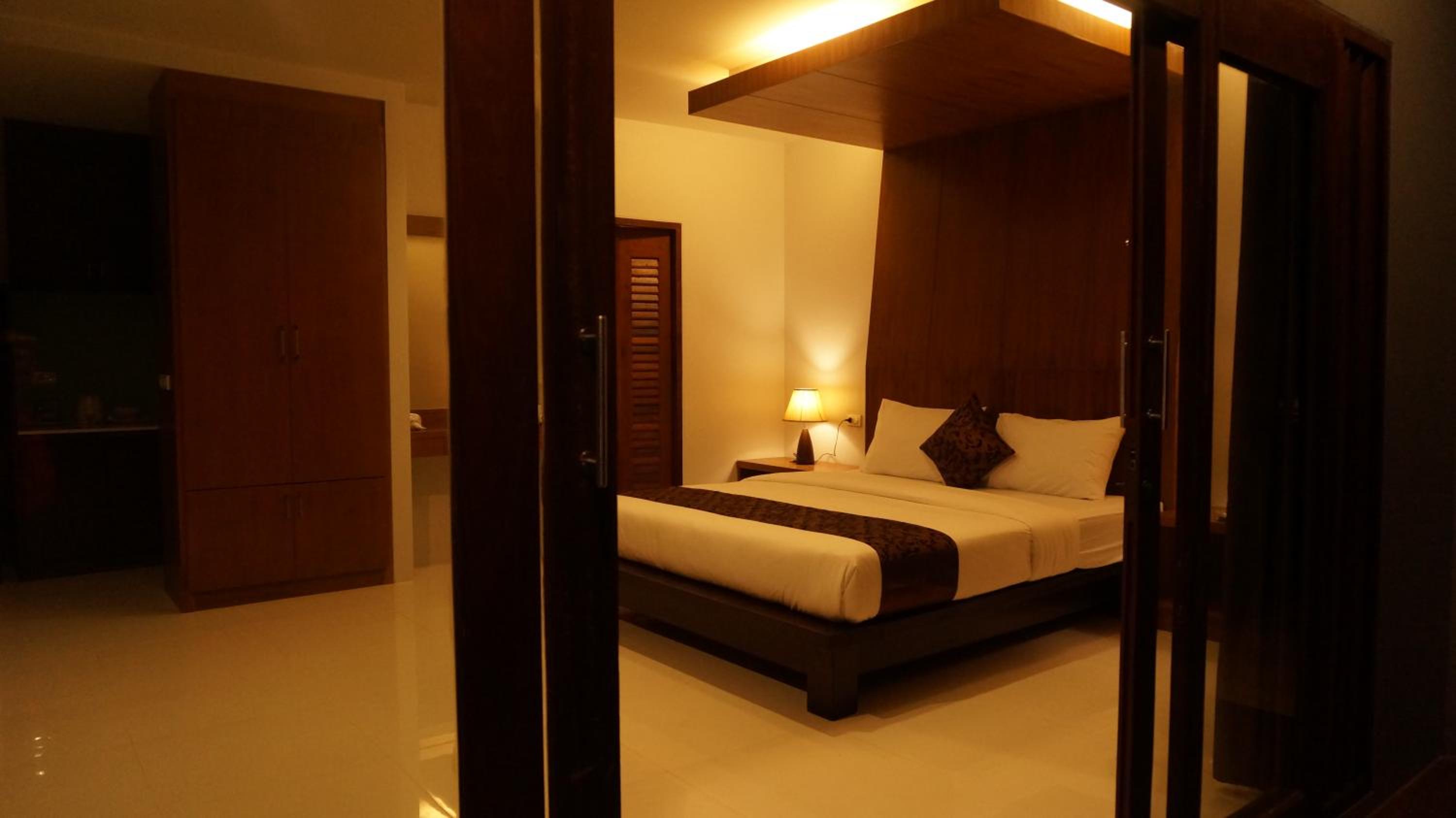 Deluxe Family Room - Photo 6