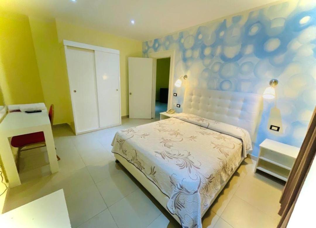 Suite photo 1