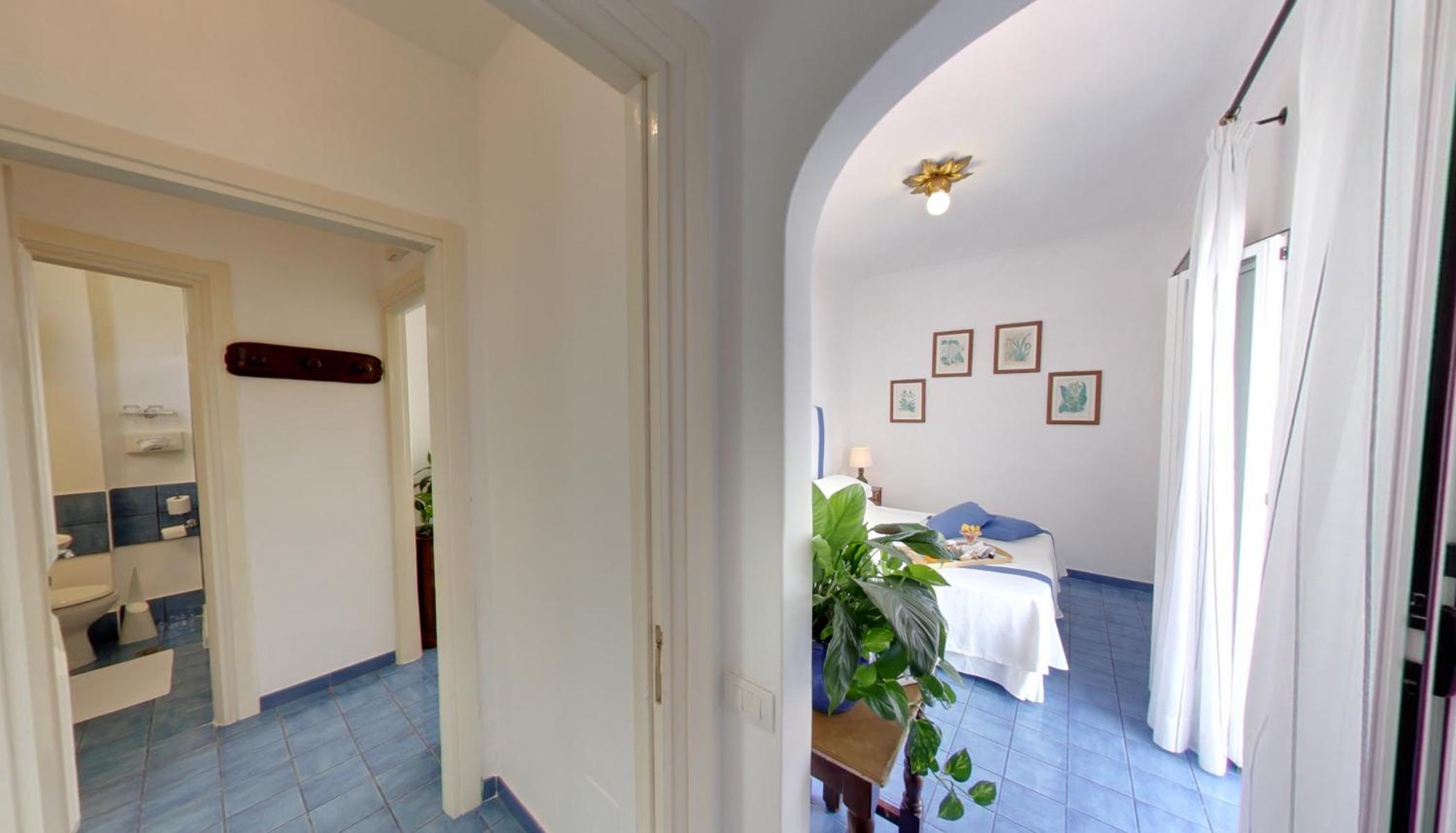 Two Connecting Rooms (2 Adults + 2 Children) photo 3